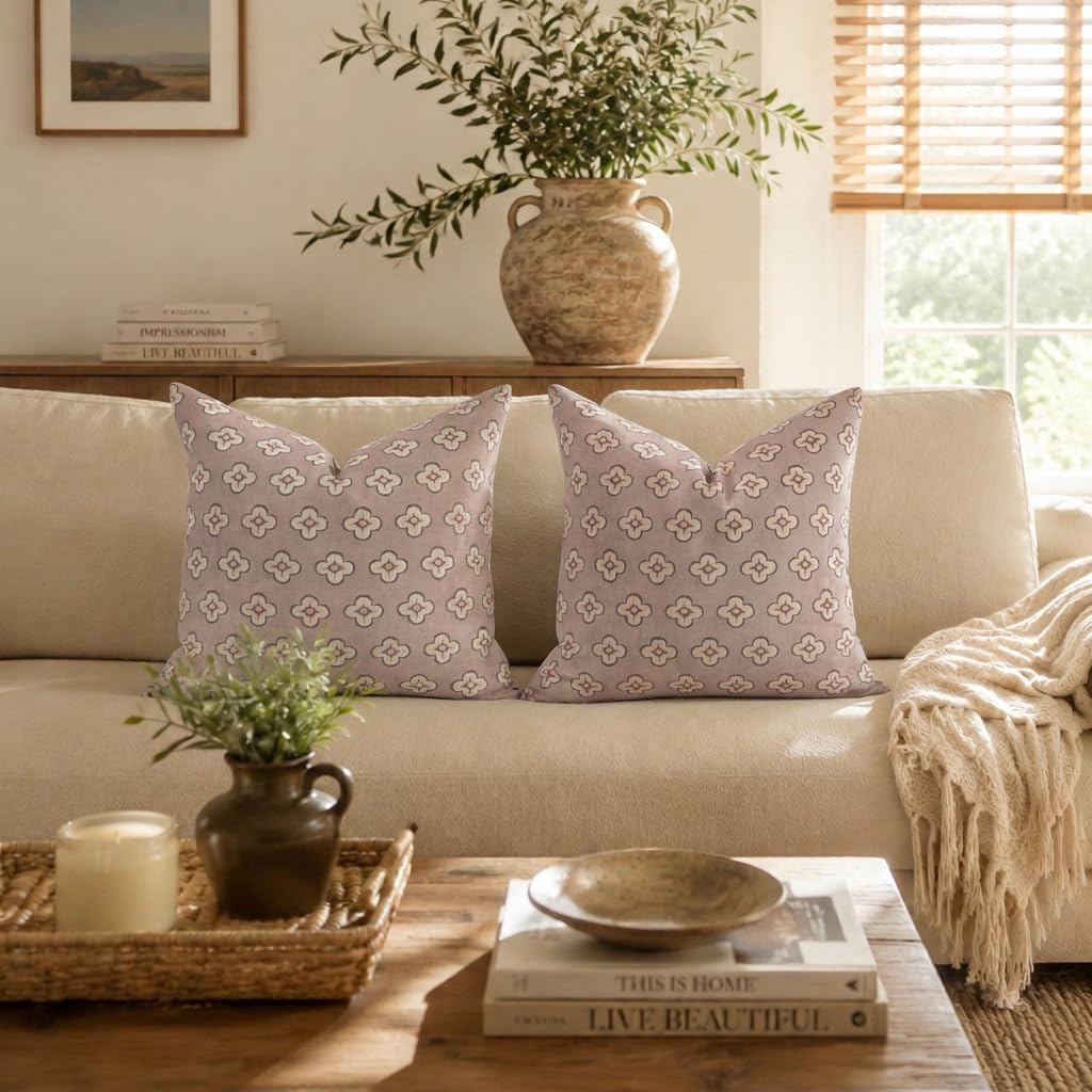 GEEORY Quatrefoil Taupe Throw Pillow Covers 2 Pack, 18x18 Farmhouse Decor