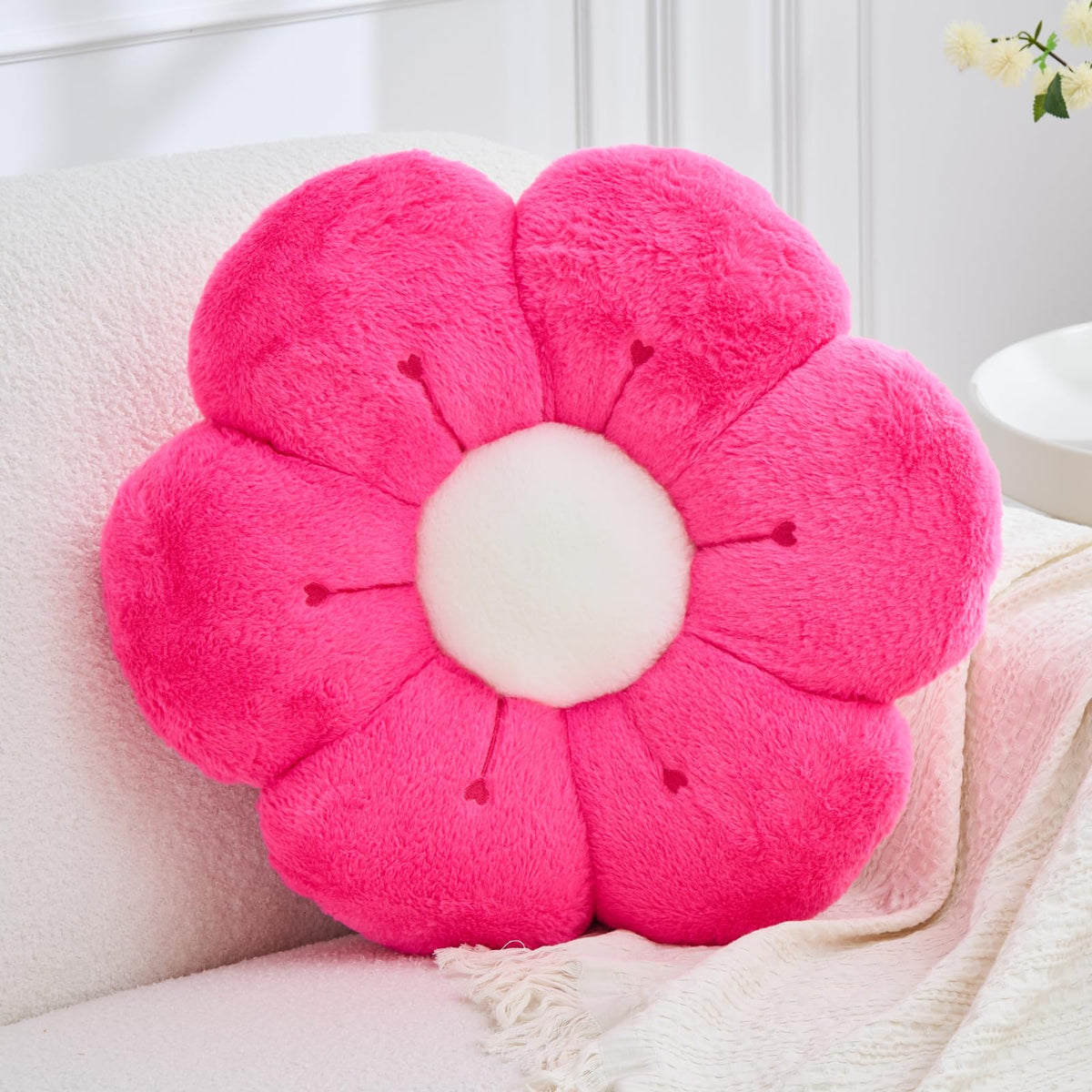 Flower Pillow Cute Flower Shaped Pillows Decorative Throw Pillows Aesthetic Home Decor Floral Daisy Cushion for Bed (Yellow, 14.9 Inch)