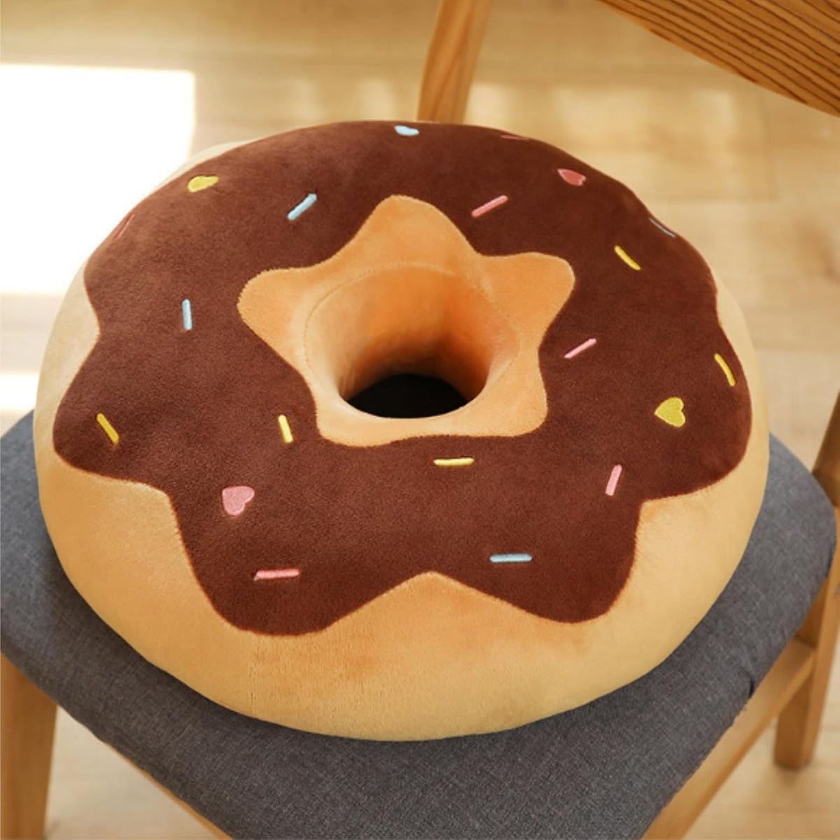 OUKEYI 38cm Donut Plush Pillow, Round Throw Pillow Donut Cushion Soft Plushie Shaped Pillow for Floor Chair Sofa Office Living Room Decoration Gifts (Pink)