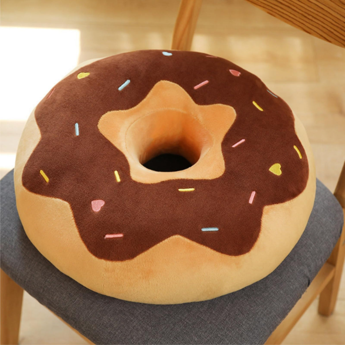 OUKEYI 38cm Donut Plush Pillow, Round Throw Pillow Donut Cushion Soft Plushie Shaped Pillow for Floor Chair Sofa Office Living Room Decoration Gifts (Pink)
