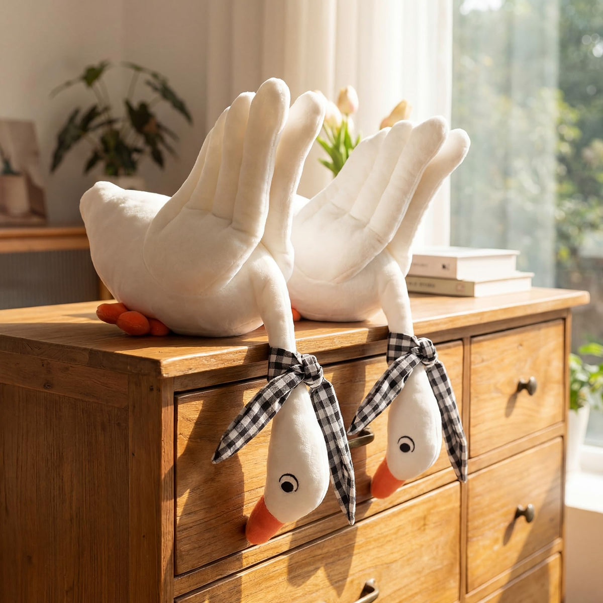 Yuntau 2 Pieces Easter Pillows Bunny Butt Shaped Throw Bunny Stuffed Hugging Cuddly Huggable Rabbit Pillow Decoration for Easter Birthday Bedroom Sofa Couch