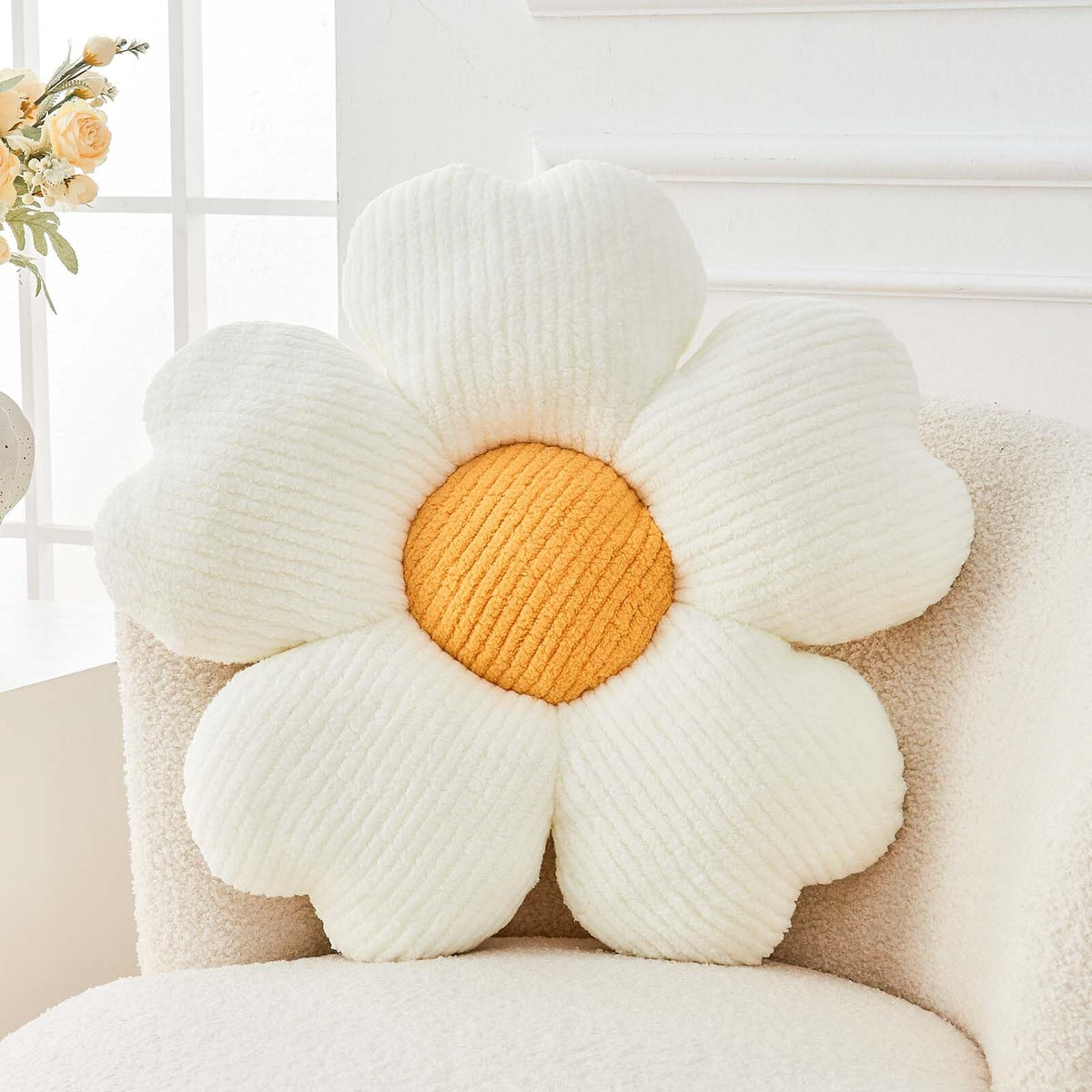 Kcvvcr Flower Throw Pillow, Cute Flower Shaped Pillow Decorative Throw Pillow for Bed Couch, Soft Daisy Pillows Floor Seating Cushion Cushions (14.9 Inch Ivory+Brown)