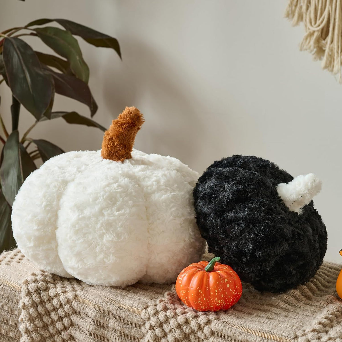 Pumpkin Pillow, Fall Decorative Pillows for Couch, Pumpkin Plush Throw Pillows for Bed (White, 8.6 Inches)