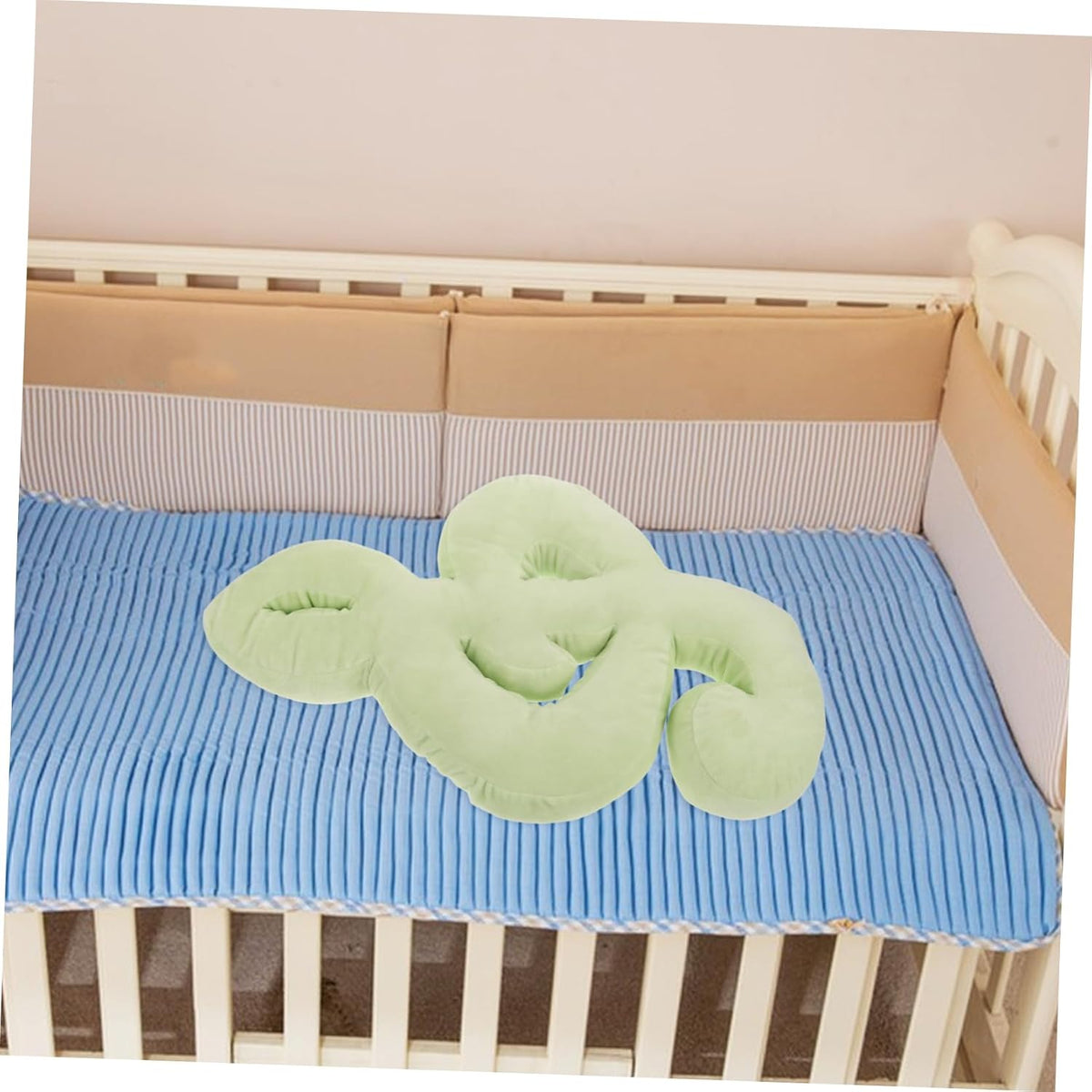 Cabilock Musical Note Plush Pillow for Couches and Beds, Light Green