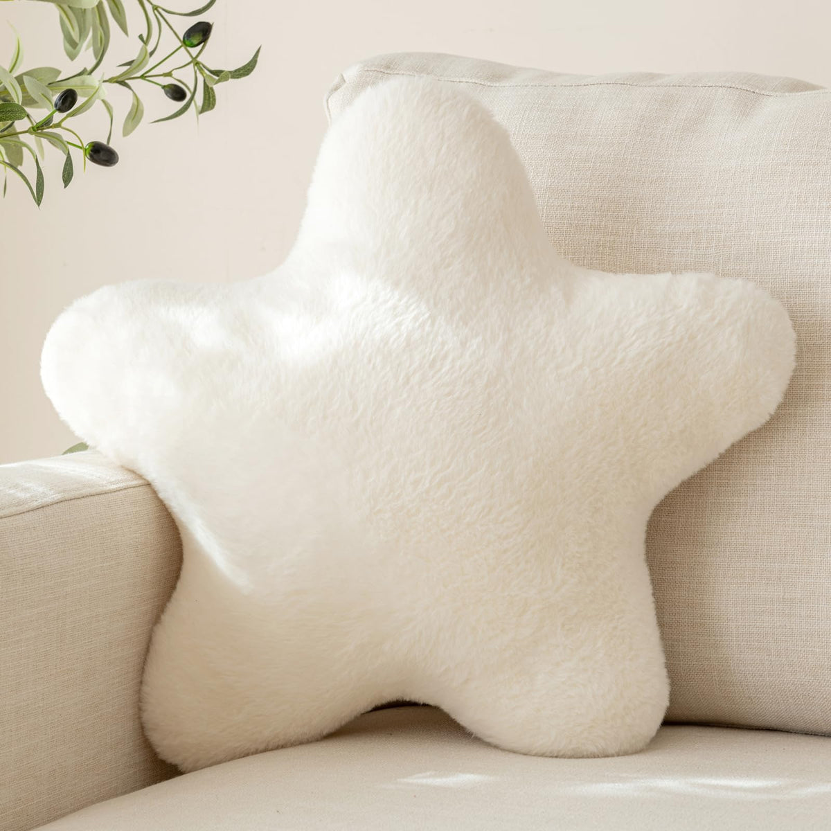 Star Pillow, Decorative Throw Pillow with Plush for Couch, Cute Decor Pillows for Bed, Aesthetic Star Shaped Pillow Fun Cushion for Sofa Living Room (Goose Yellow, 14.9 Inches)