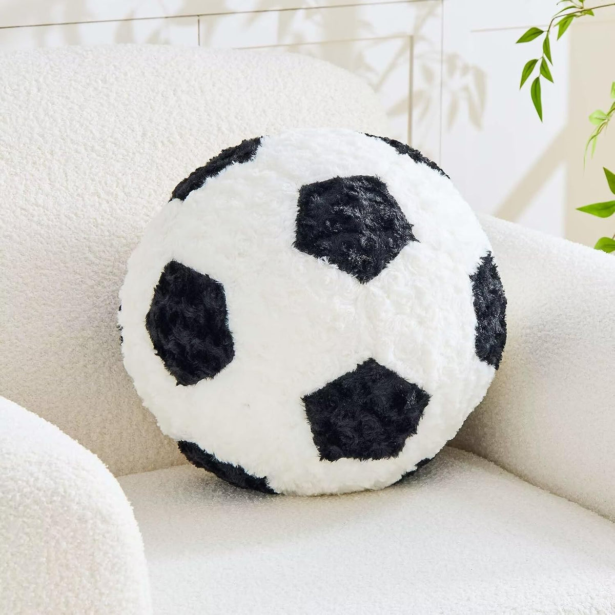 Soccer Throw Pillow Black Round Football Ball Pillow Soccer Plush Pillows Aesthetic Home Decor Soccer Ball Decorative Pillow Soft Soccer Ball for Bed Couth