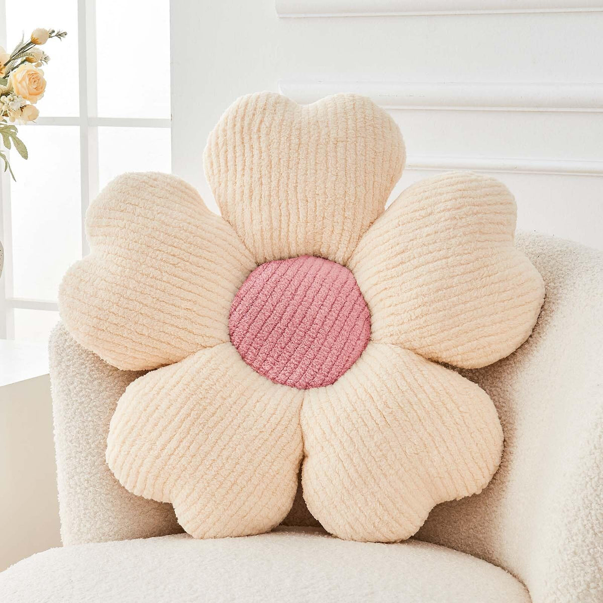 Kcvvcr Flower Throw Pillow, Cute Flower Shaped Pillow Decorative Throw Pillow for Bed Couch, Soft Daisy Pillows Floor Seating Cushion Cushions (14.9 Inch Ivory+Brown)
