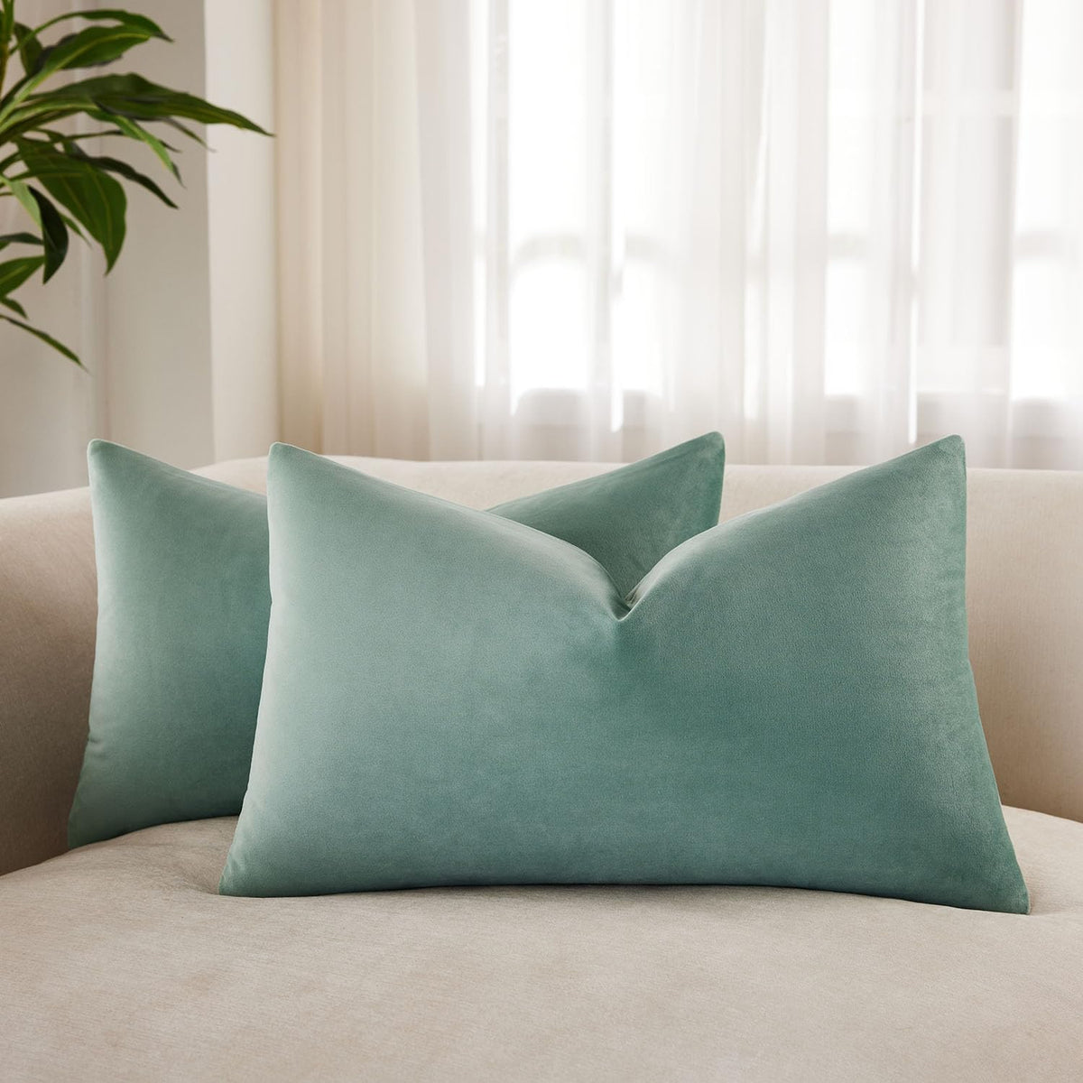 Velvet Throw Pillow Covers 18x18 for Couch Bed Sofa,Eggplant Purple