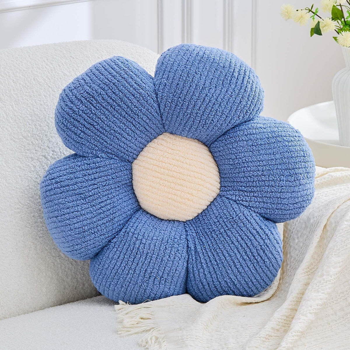 Flower Pillow Cute Flower Shaped Pillows Decorative Throw Pillows Aesthetic Home Decor Floral Daisy Cushion for Bed (Yellow, 14.9 Inch)