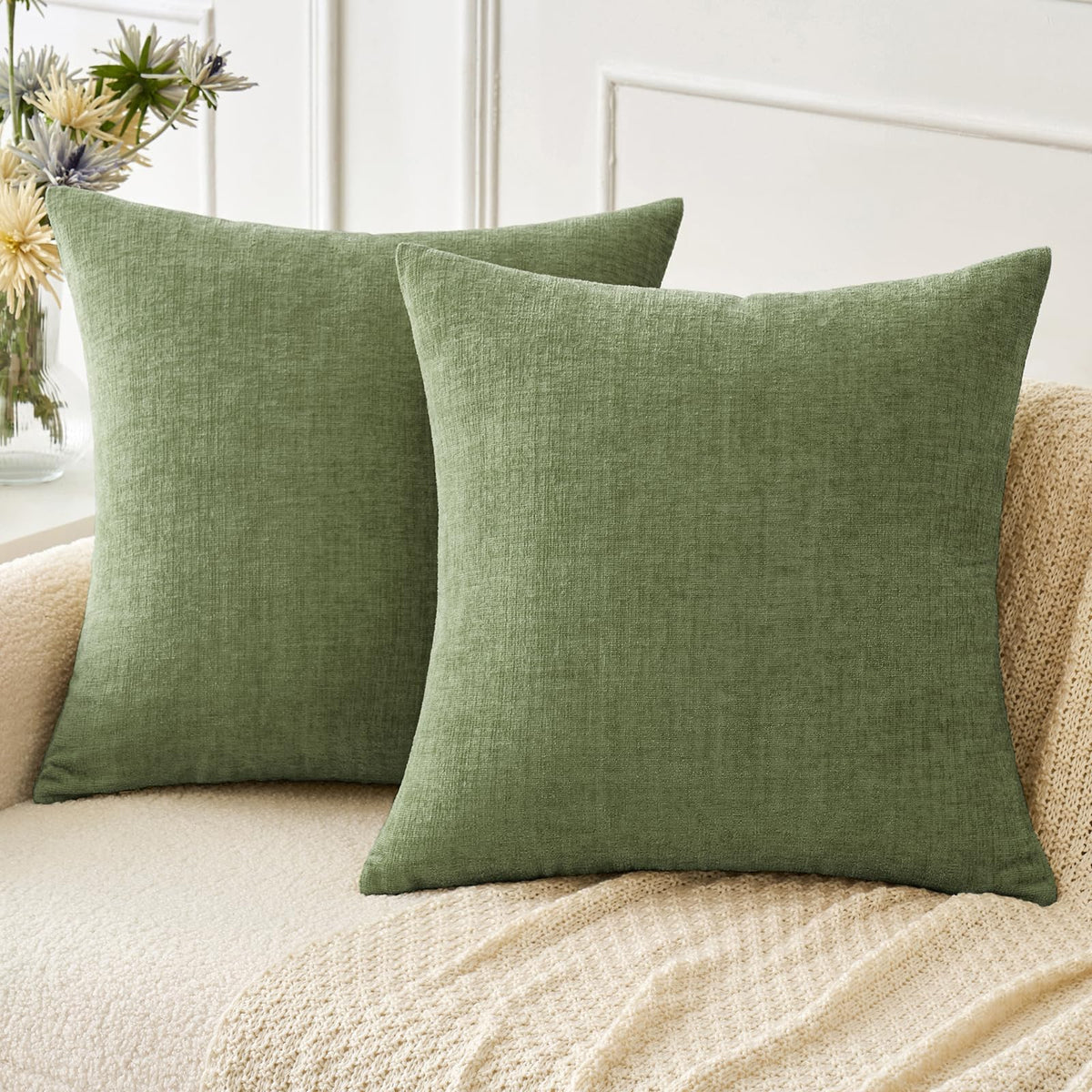 MIULEE Soft Chenille Throw Pillow Covers Green 18x18 Inch Pack of 2