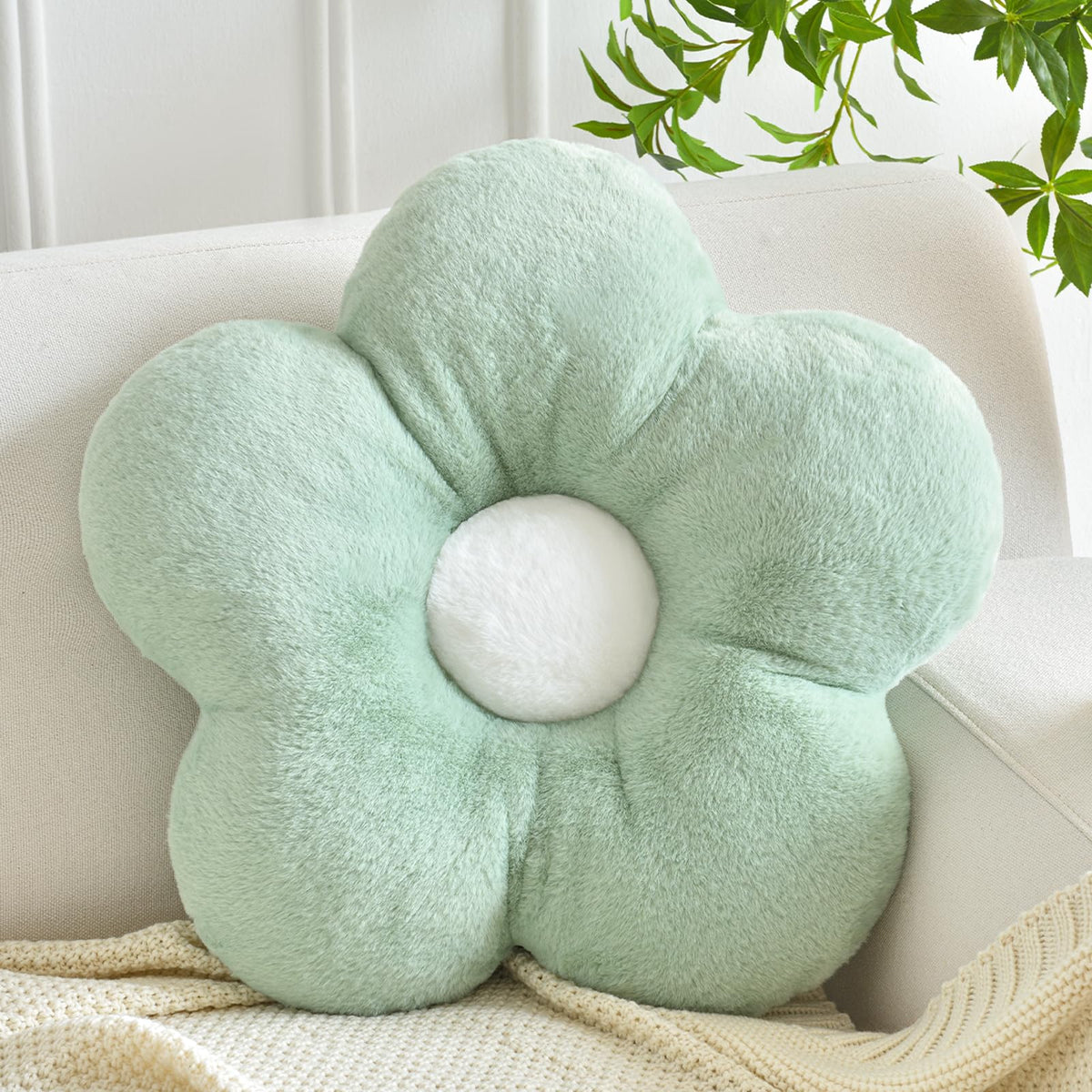 Flower Pillows, Soft Flower Shaped Pillow with Home Decorative for Couch Chair Bed,Flower Floor Throw Pillows for Adults Bedroom Living Room (White, 15 Inches)