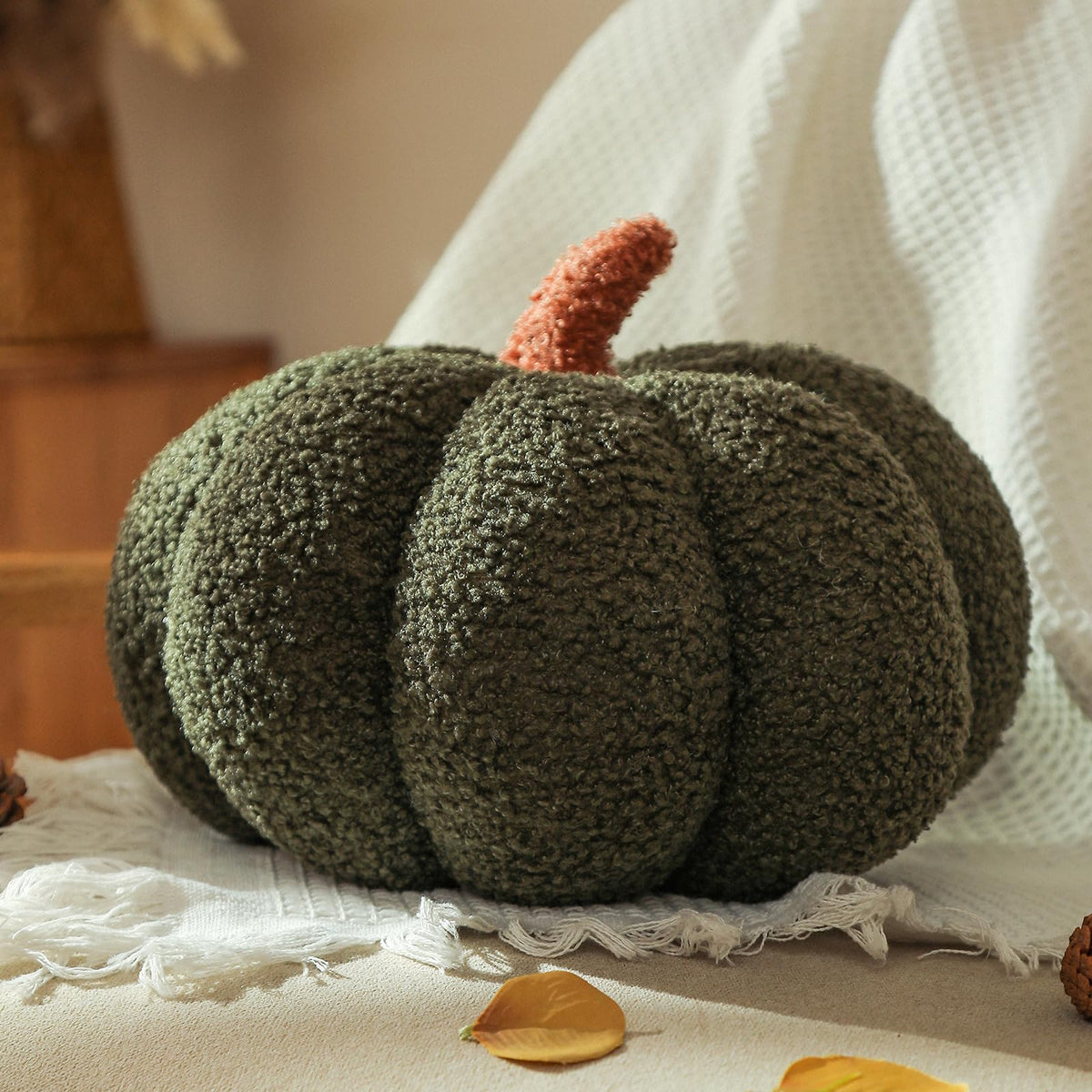 YRXRUS Halloween Pumpkin Pillows, Brown Pumpkin Shaped Throw Pillows Gifts, Fall Room Decoration, Small Cute Halloween Pillow, Teddy Fleece Small Cute 4x7 Inches Pillow for Natural Decor