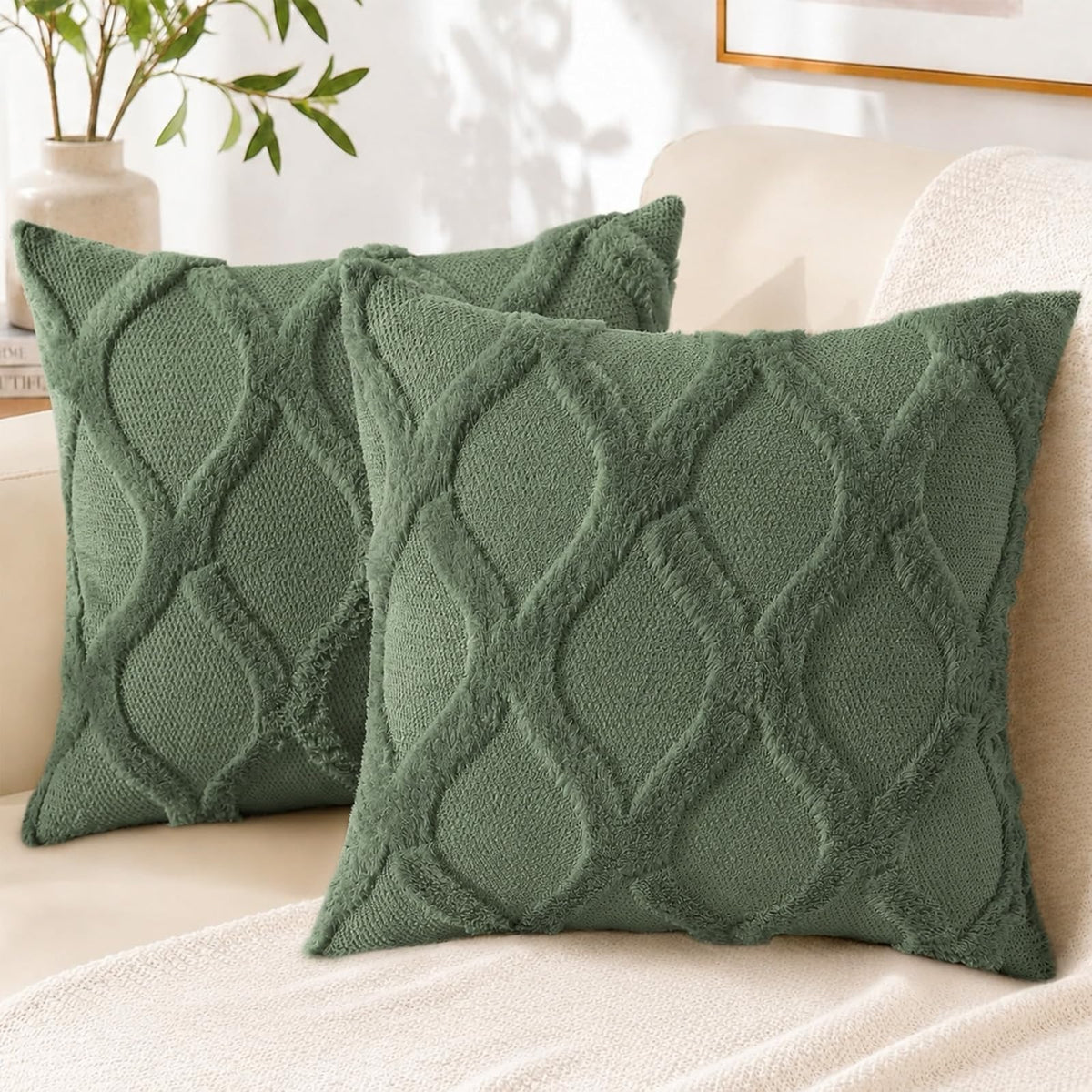 decorUhome Fall Throw Pillow Covers 18x18 Inch Set of 2, Soft Plush Faux Fur Wool Rust Couch Pillow Covers, Decorative Neutral Pillow Cases for Bed Sofa Living Room Home Decor