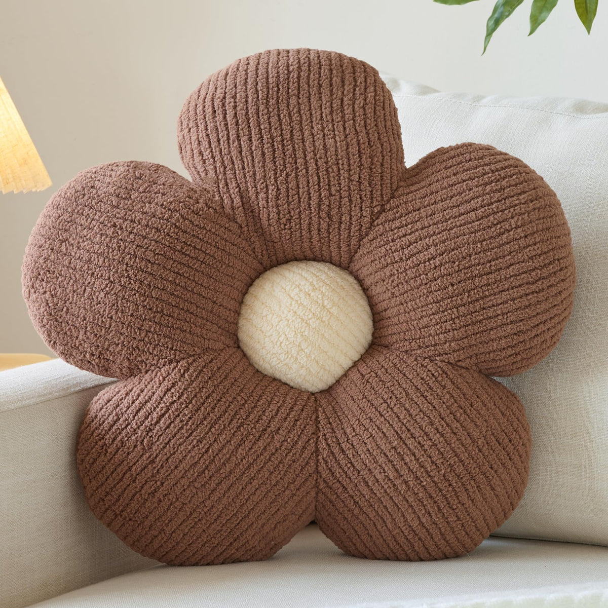 Flower Pillow, Decorative Throw Pillow for Couch, Cute Decor Pillows for Bed, Aesthetic Flower Shaped Pillow Fun Cushion (Lavender Purple, 14.9 Inches)