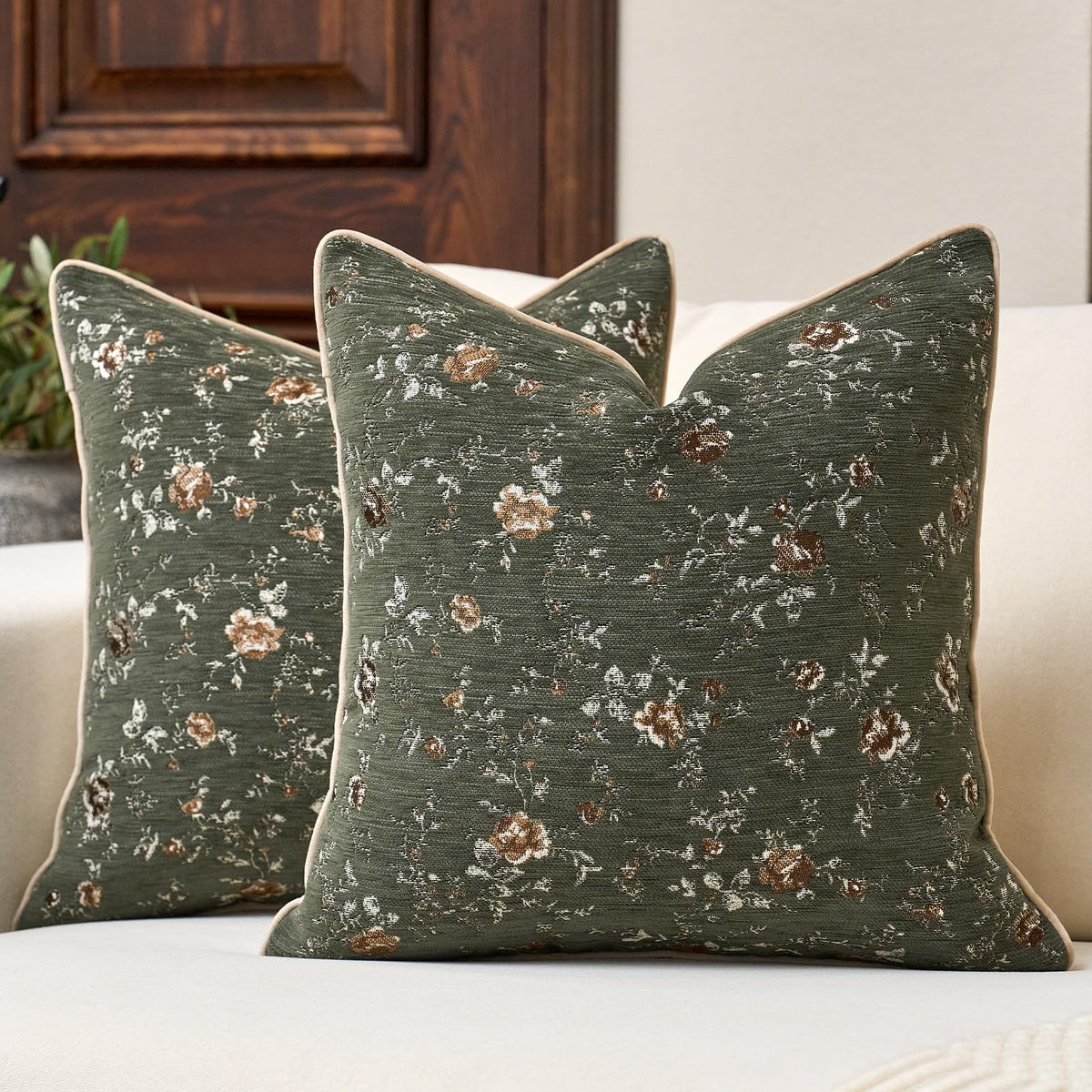 Pack of 2 Vintage Floral Throw Pillow Covers 18 x 18 Inch,Farmhouse Cushion Covers Retro Decorative Pillow Cases for Sofa,Couch, Bay Window, Bed, Living Room Home Décor, Green