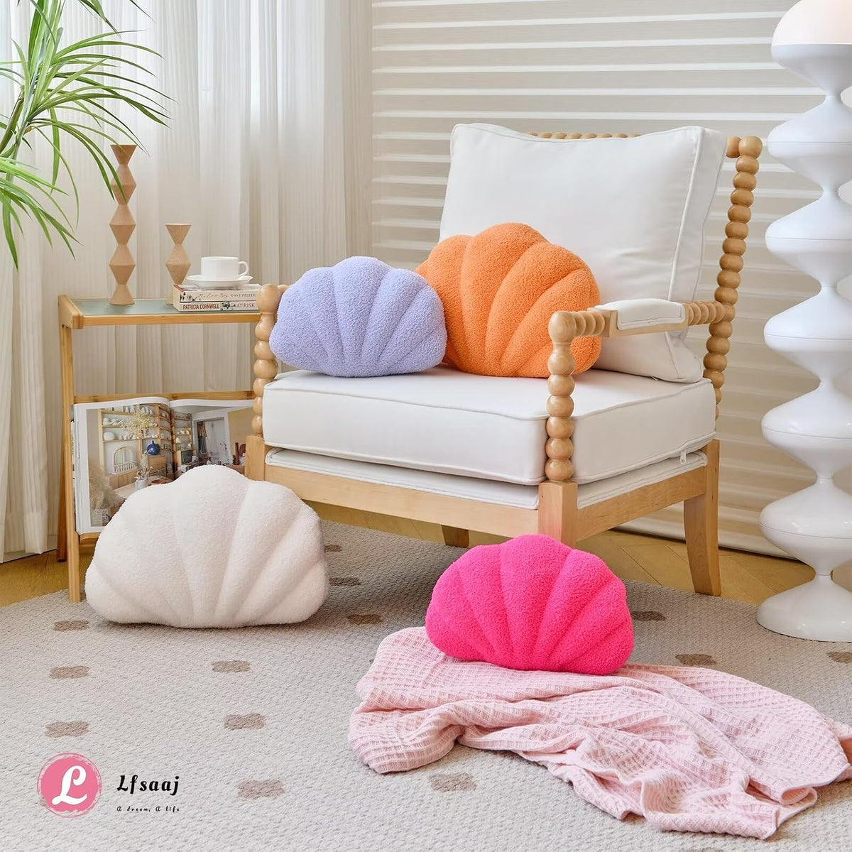 Lfsaaj Ivory Seashell Throw Pillows, Shell Shaped Throw Pillows, 13 Inch Soft Home Decorative Pillow Plush Cushion for Bed Couch Living Sofa Room Decor Accent Throw Pillow