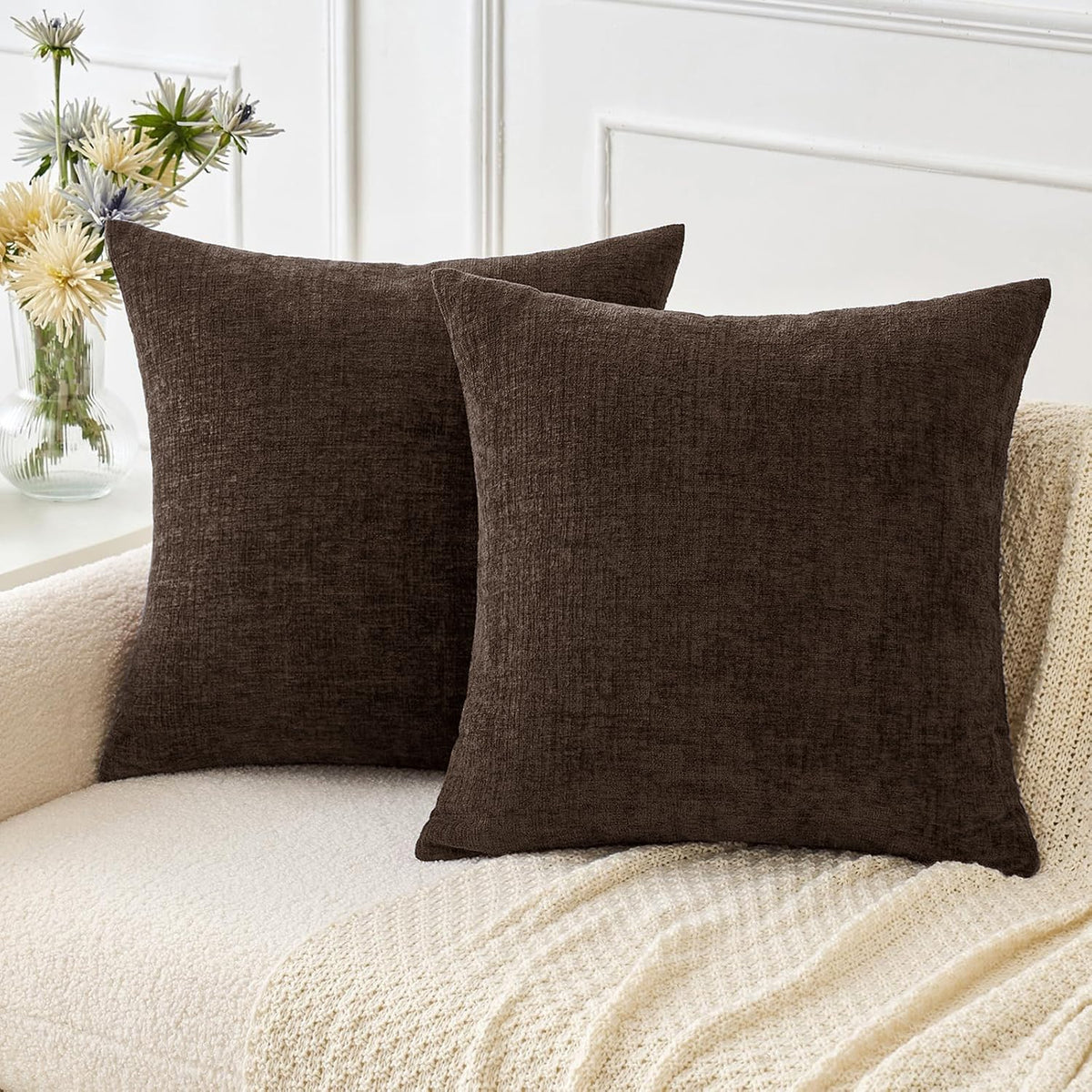 MIULEE Soft Chenille Throw Pillow Covers Green 18x18 Inch Pack of 2
