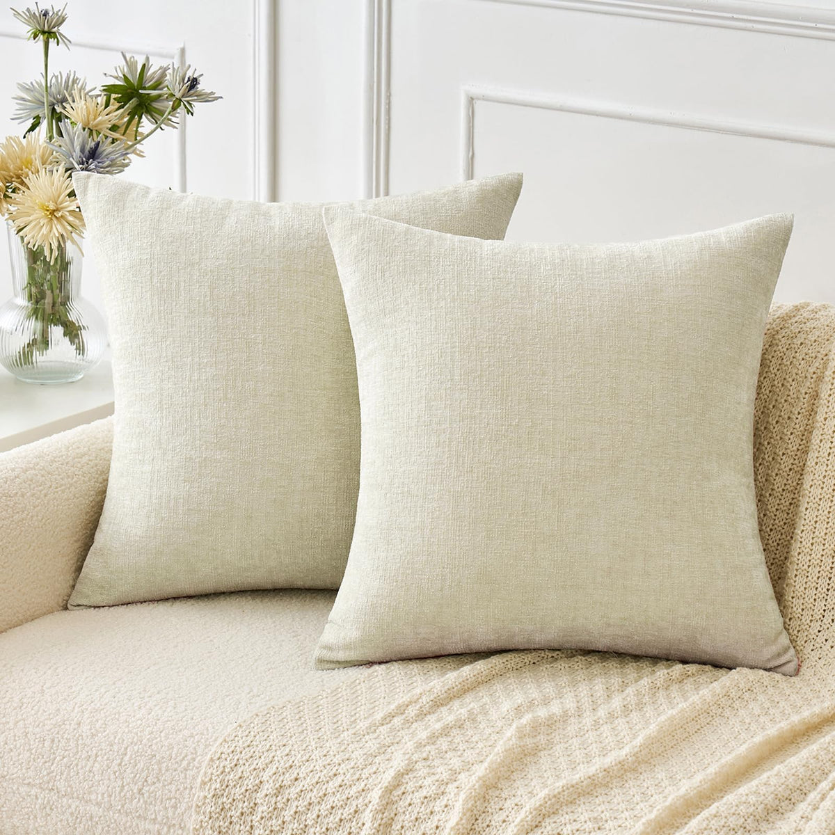 MIULEE Soft Chenille Throw Pillow Covers Green 18x18 Inch Pack of 2