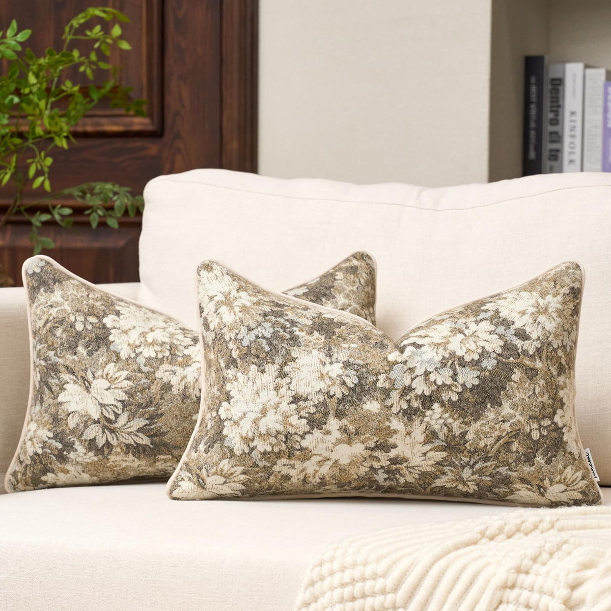 FANAMI Vintage Floral Lumbar Throw Pillow Covers 12x20 Set of 2 Boho Farmhouse Accent Pillowcase Neutral Modern Chenille Rectangle Decorative Cushion Covers for Couch Bed Living Room Home Decor, Rust