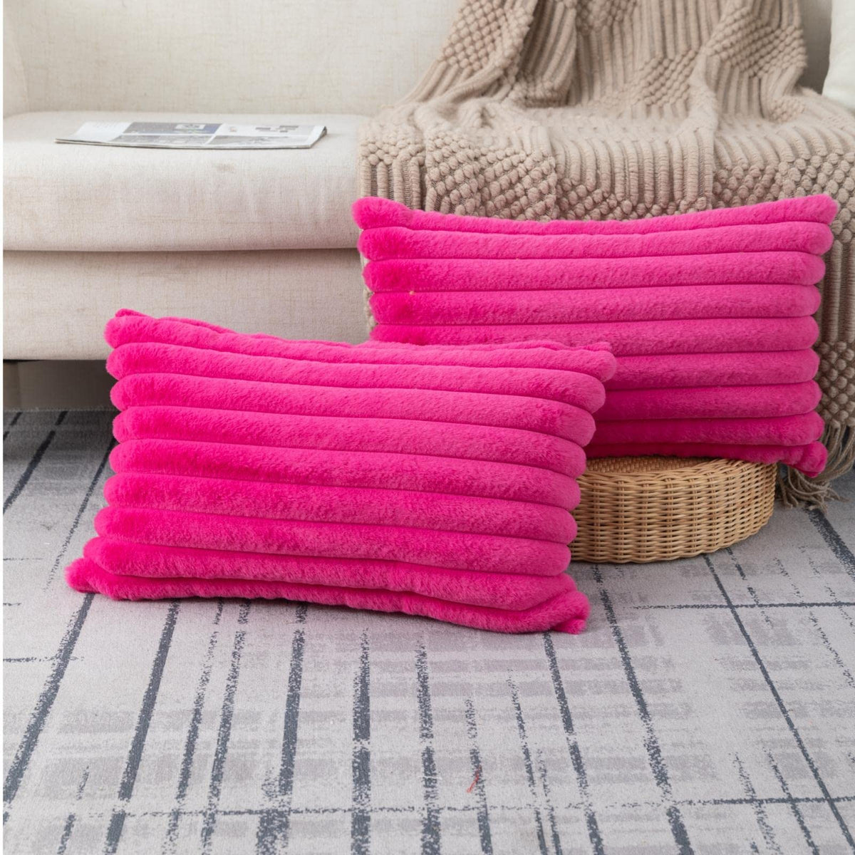 ZLINA Faux Fur Decorative Throw Pillow Covers 22 x 22 Inch,Black