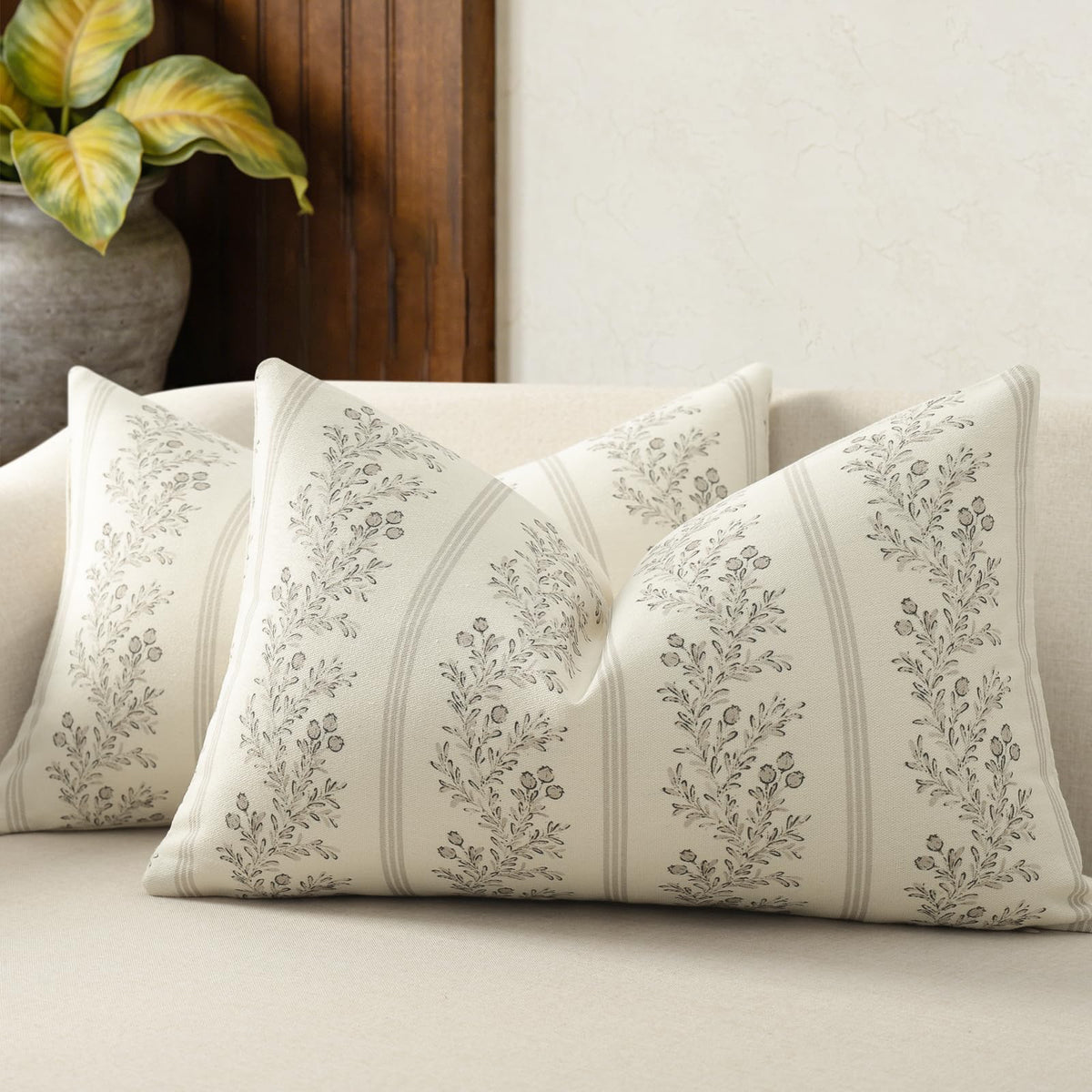 Vintage Throw Pillow Covers 20x20 Set of 2, Striped Floral Pillow Cover Botanical Patterned Decorative Cushion Covers Modern Farmhouse Home Decor for Sofa Couch Bed Living Room, Light Blue