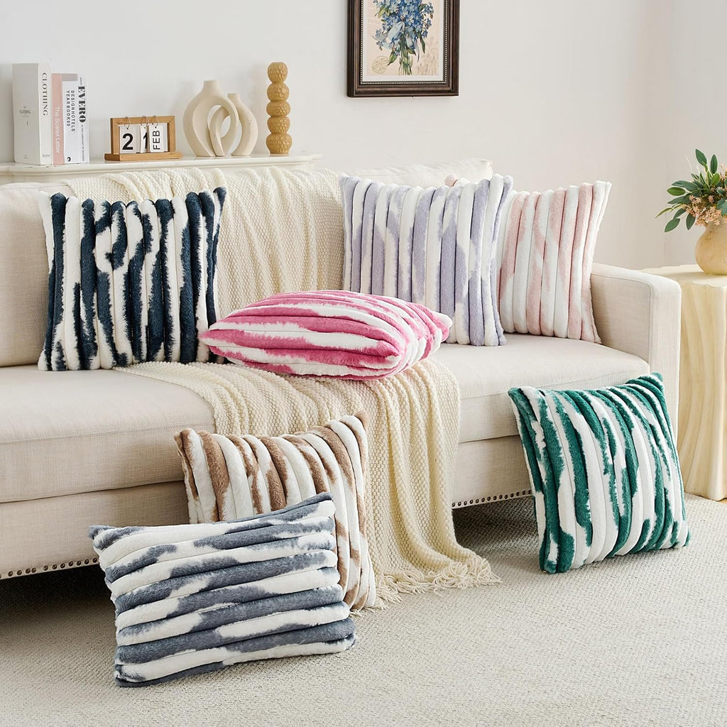 FUTEI Pack of 2 Faux Fur Throw Pillow Covers 18x18 Inch, Navy Blue White