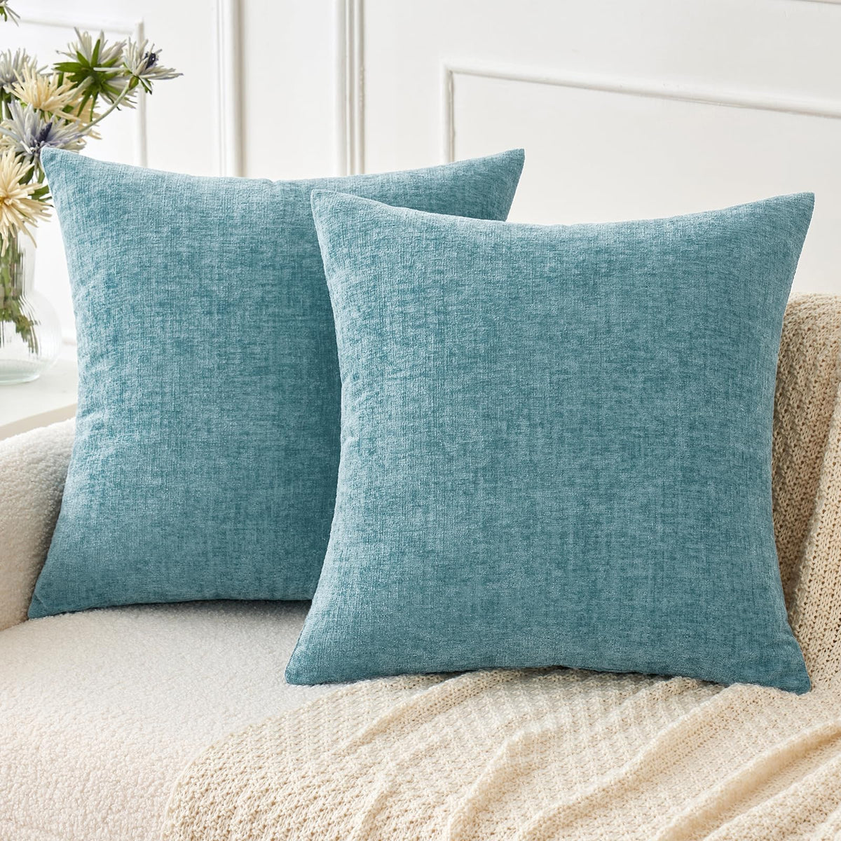 MIULEE Soft Chenille Throw Pillow Covers Green 18x18 Inch Pack of 2
