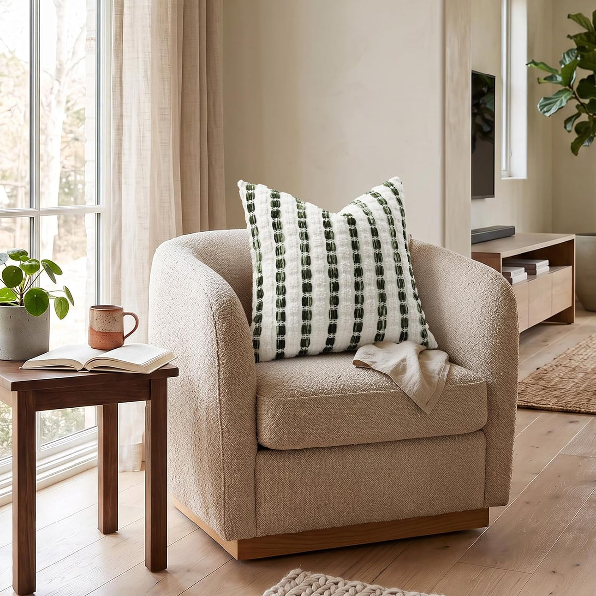 decorUhome Chenille Tufted Stripe Throw Pillow Covers 18x18 Set of 2 Green