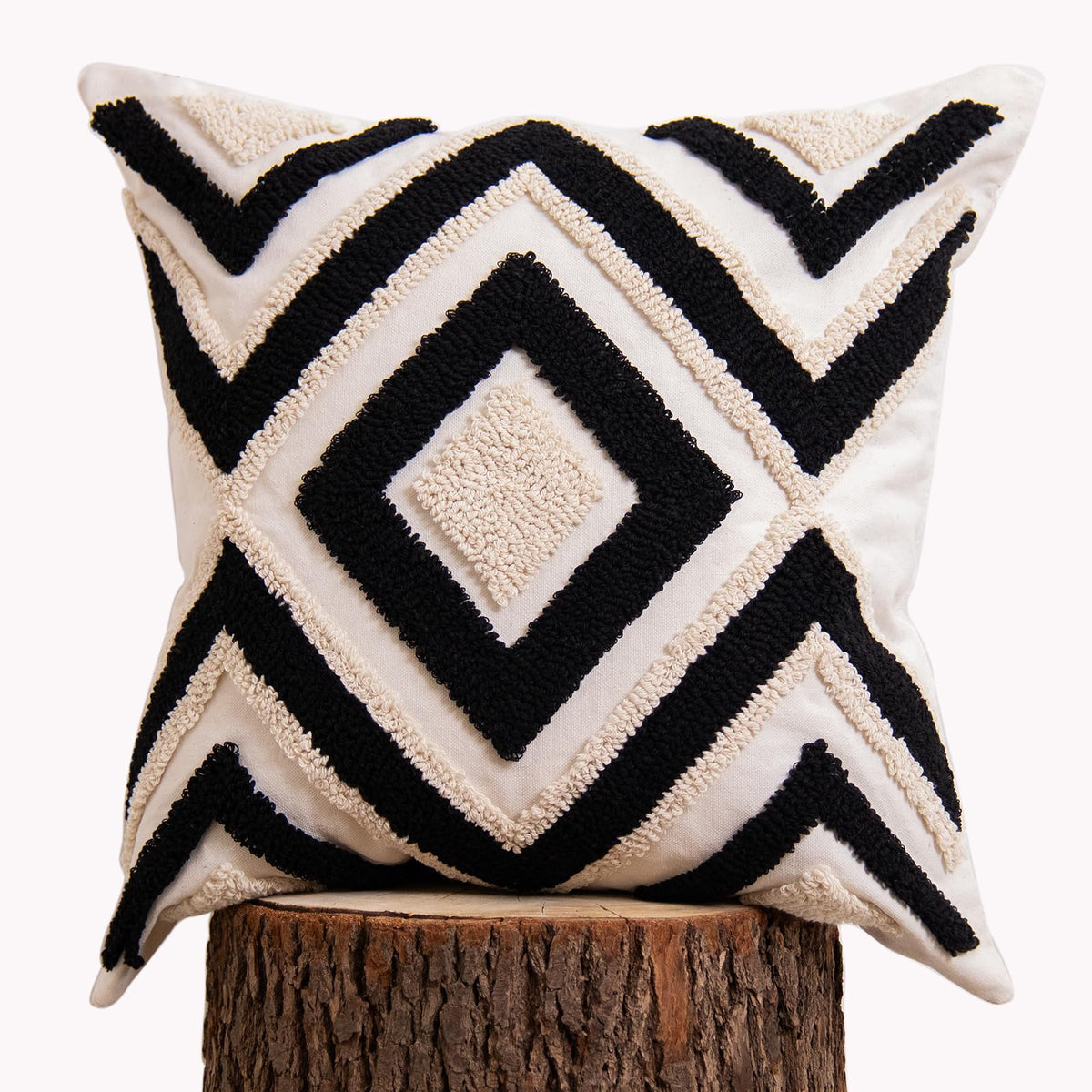 lifein 18x18 Pillow Covers-Throw Pillow Covers Boho Couch Pillows Embroidered Decorative Accent Pillows Mid Century Textured Pillowcases for Couch Sofa Living Room Bed (Olive Green and Cream)