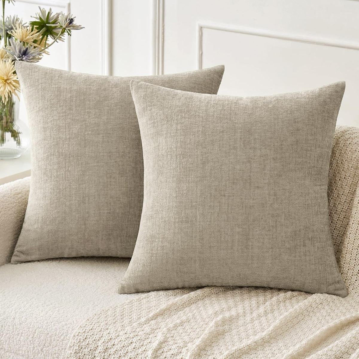 MIULEE Soft Chenille Throw Pillow Covers Green 18x18 Inch Pack of 2