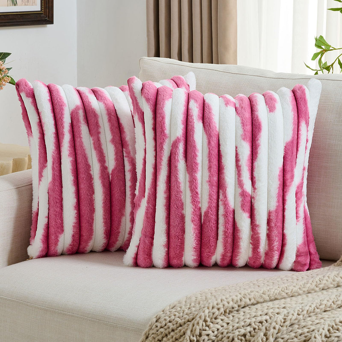 FUTEI Pack of 2 Faux Fur Throw Pillow Covers 18x18 Inch, Navy Blue White