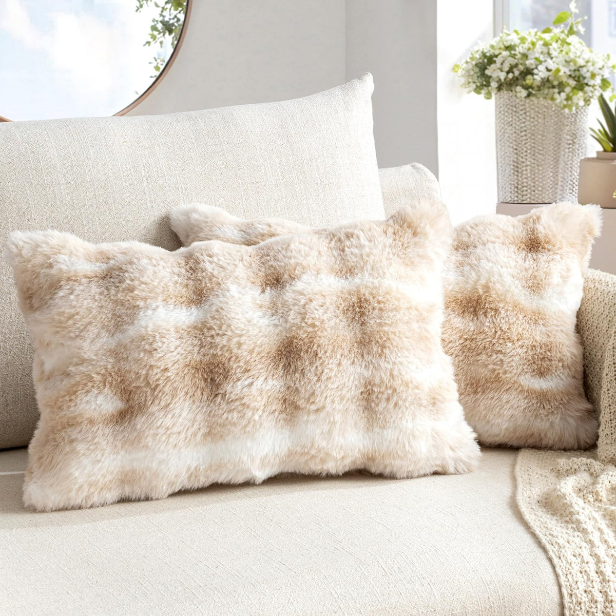 MIULEE Pack of 2 Faux Fur Fluffy Pillow Covers 18x18 Inch, Khaki