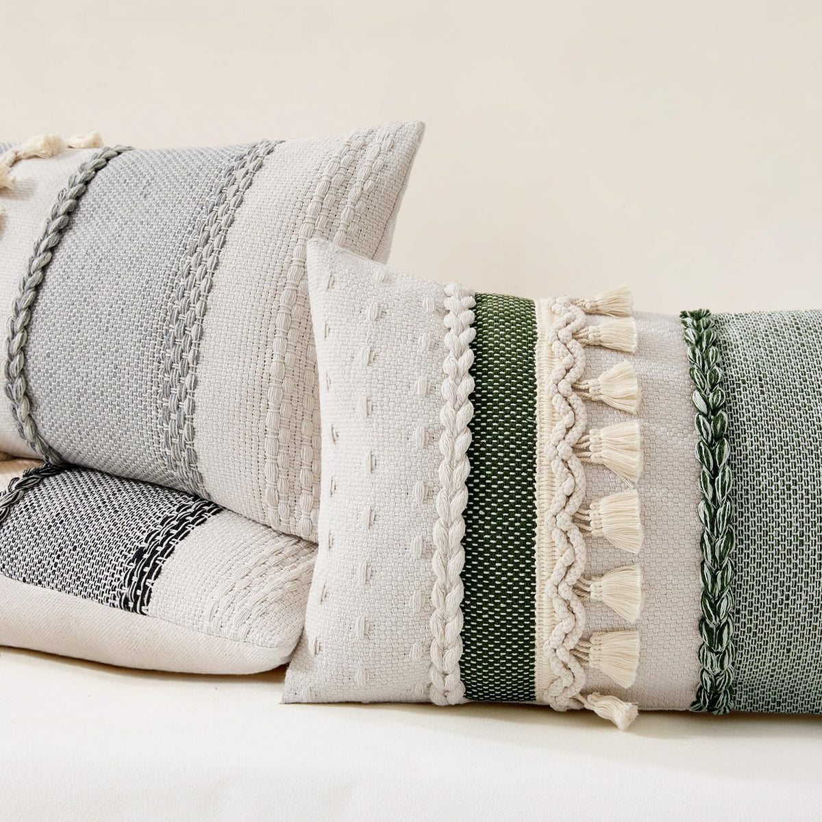 Kevin Textile Boho Tassel 12x20 Inch Lumbar Pillow Cover 1 Pack, Green