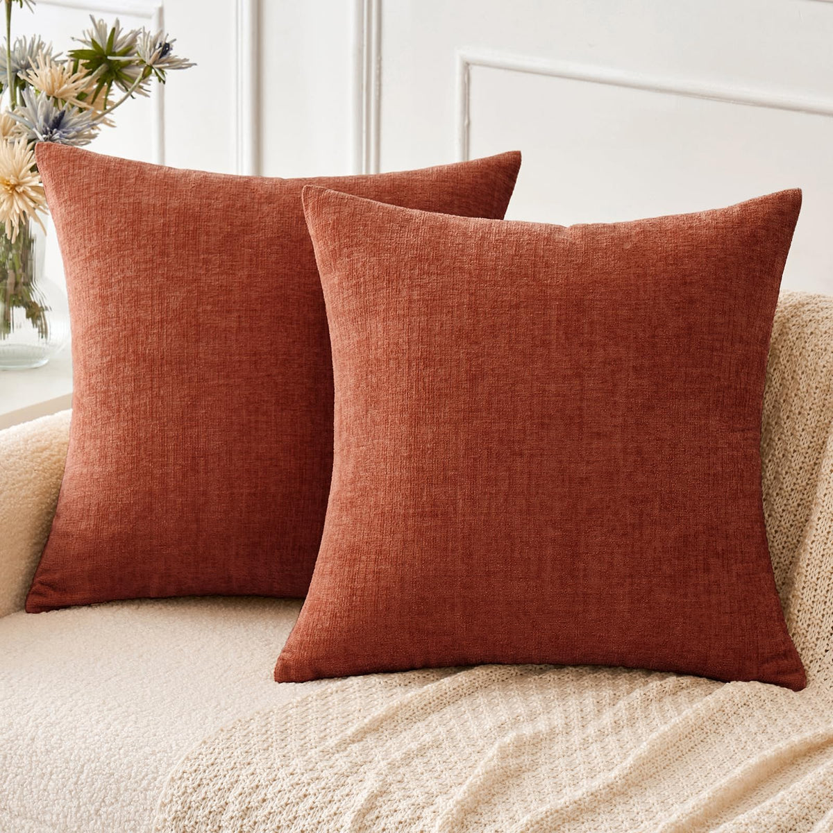 MIULEE Soft Chenille Throw Pillow Covers Green 18x18 Inch Pack of 2