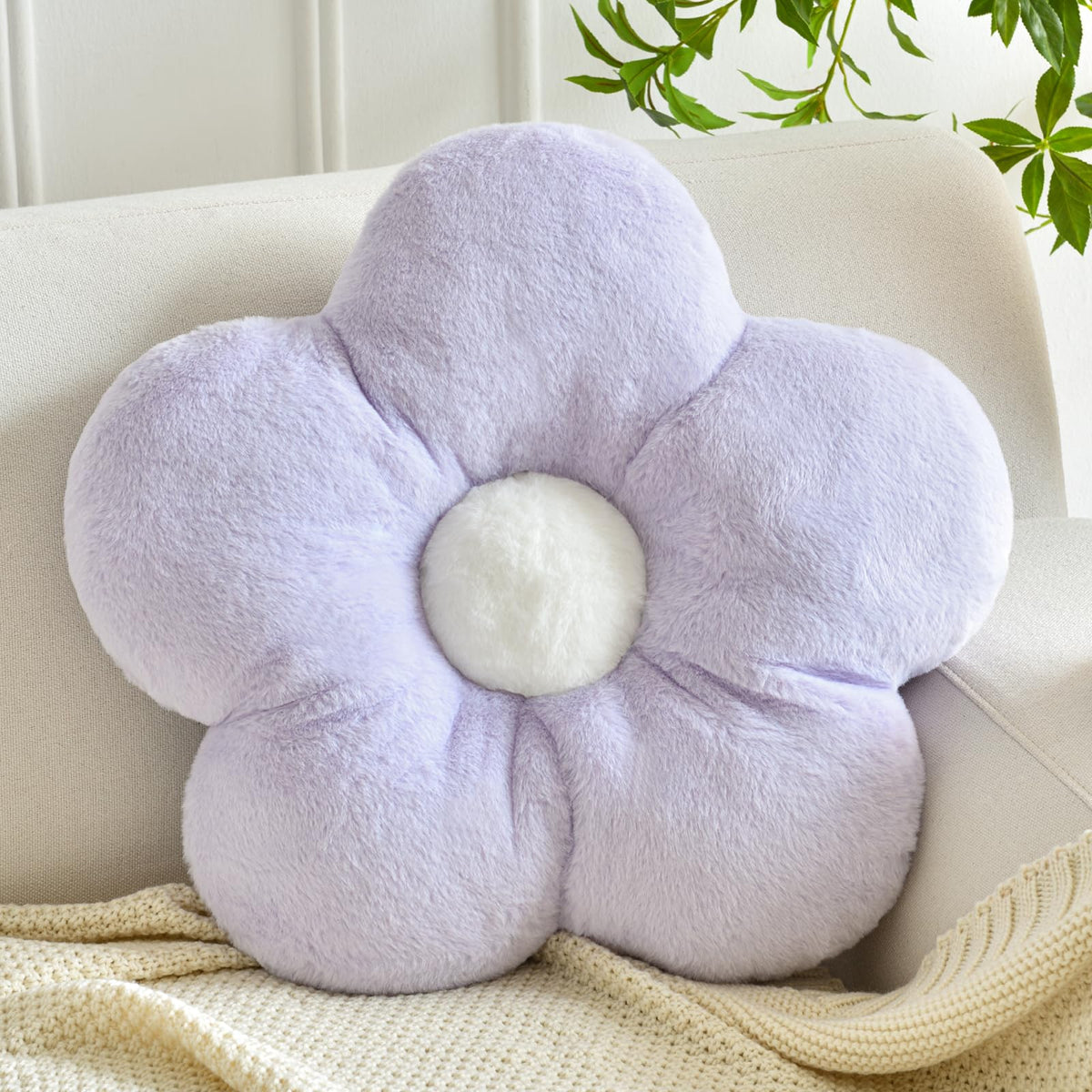 Flower Pillows, Soft Flower Shaped Pillow with Home Decorative for Couch Chair Bed,Flower Floor Throw Pillows for Adults Bedroom Living Room (White, 15 Inches)
