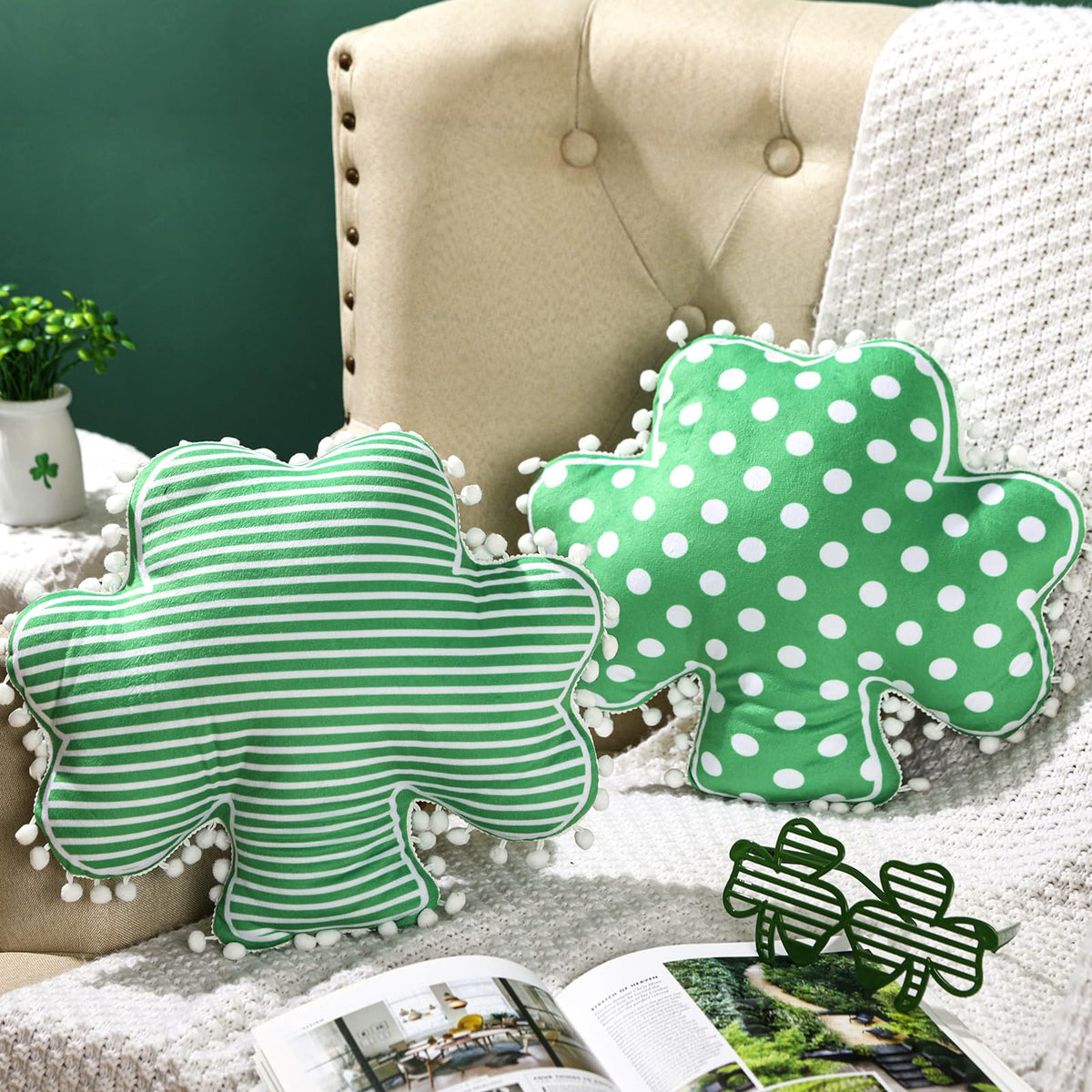 Yuntau 2 Pieces Easter Pillows Bunny Butt Shaped Throw Bunny Stuffed Hugging Cuddly Huggable Rabbit Pillow Decoration for Easter Birthday Bedroom Sofa Couch