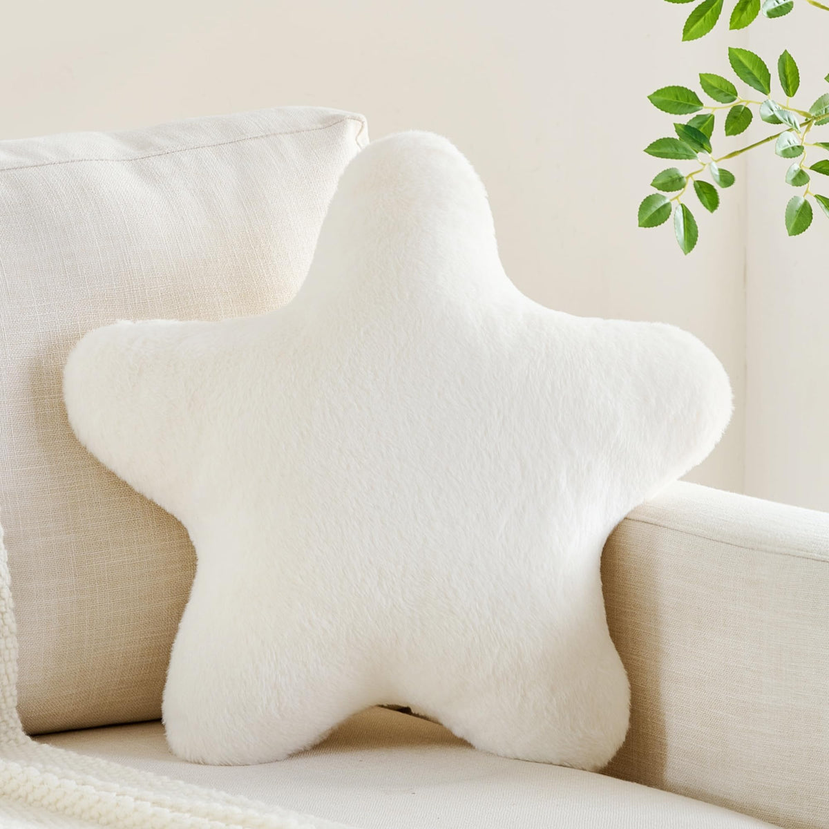 Star Pillow,Star Shaped Decorative Throw Pillow for Bed Couch,Yellow,15.7"