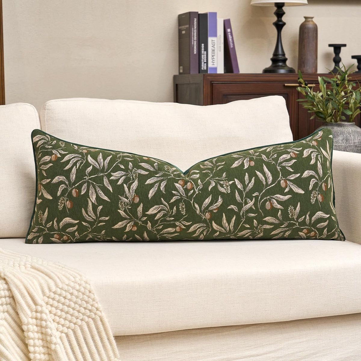 Alerfa Green Floral Throw Pillow Cover 18 x 18 Inch Sqaure Luxury Decorative Pillow Cover for Couch Living Room Bedroom