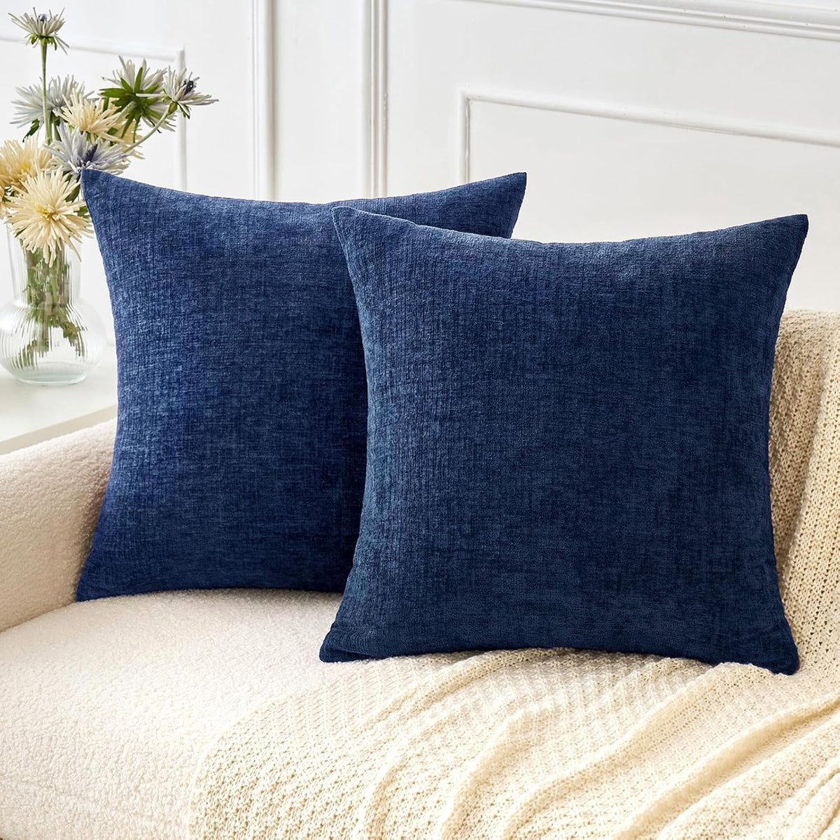 MIULEE Soft Chenille Throw Pillow Covers Green 18x18 Inch Pack of 2