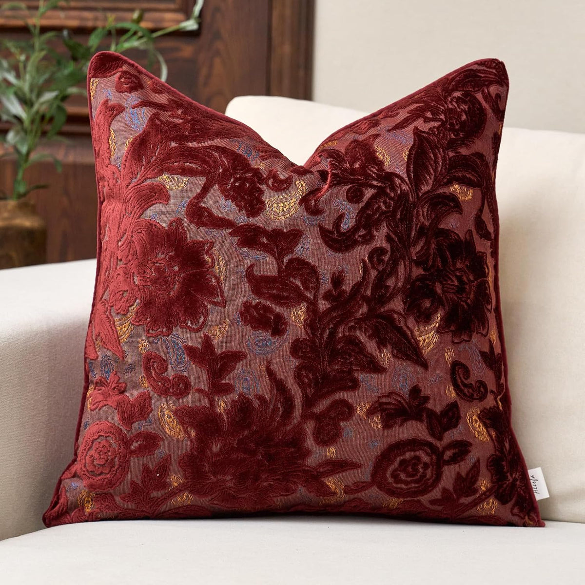 Alerfa Burgundy Neutral Floral Pillow Cover 18 x 18 Inch, Vintage Cut Velvet Square Couch Throw Pillow Cover Soft Decorative Farmhouse Accent Pillowcase for Living Room Bedroom