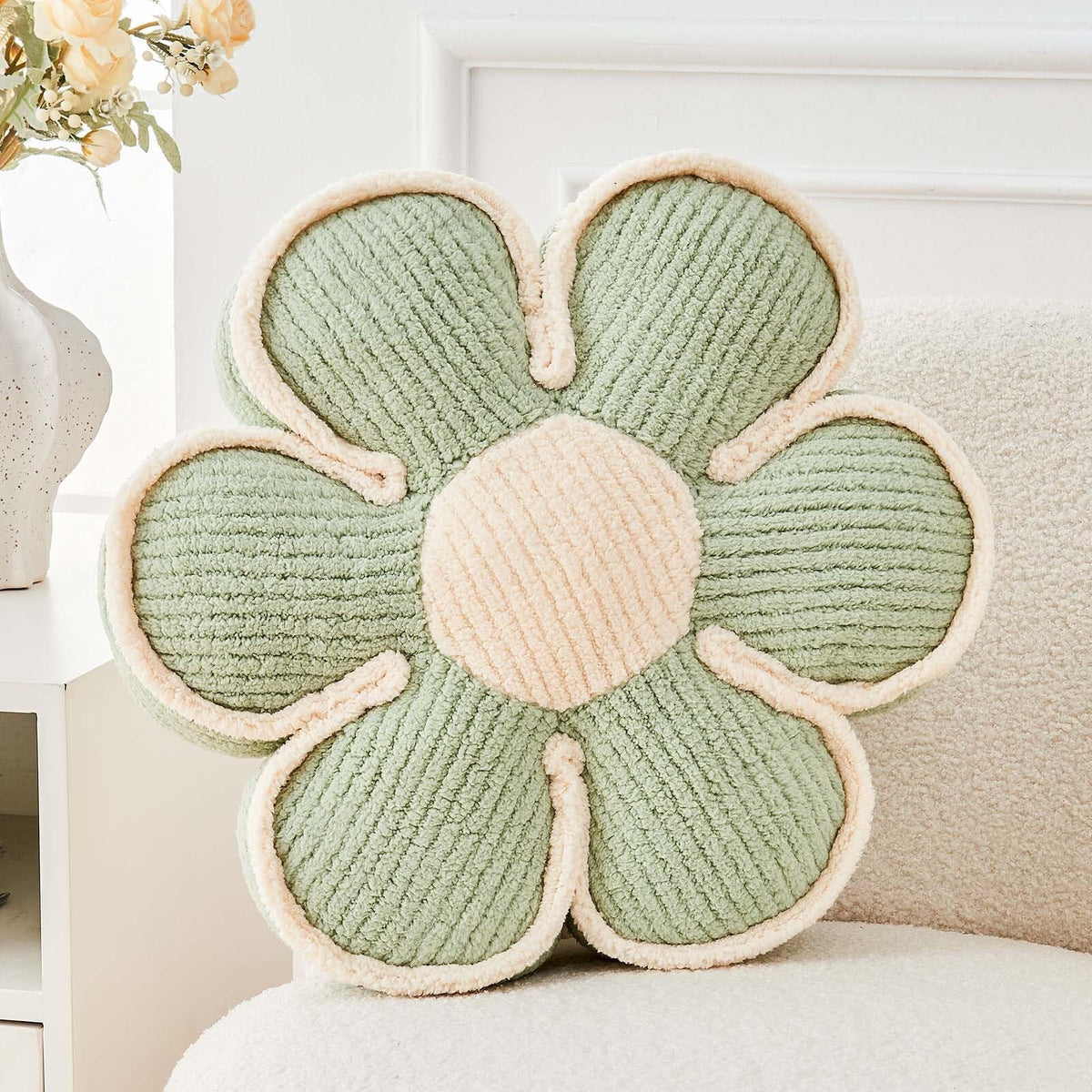 Kcvvcr Flower Pillow, Soft Shaped Floor Cushion, Decorative Throw Pillow, Seating Cushion, Plush Room Decor Pillows for Sofa Couch Bed (13.7 Inch, Ivory)