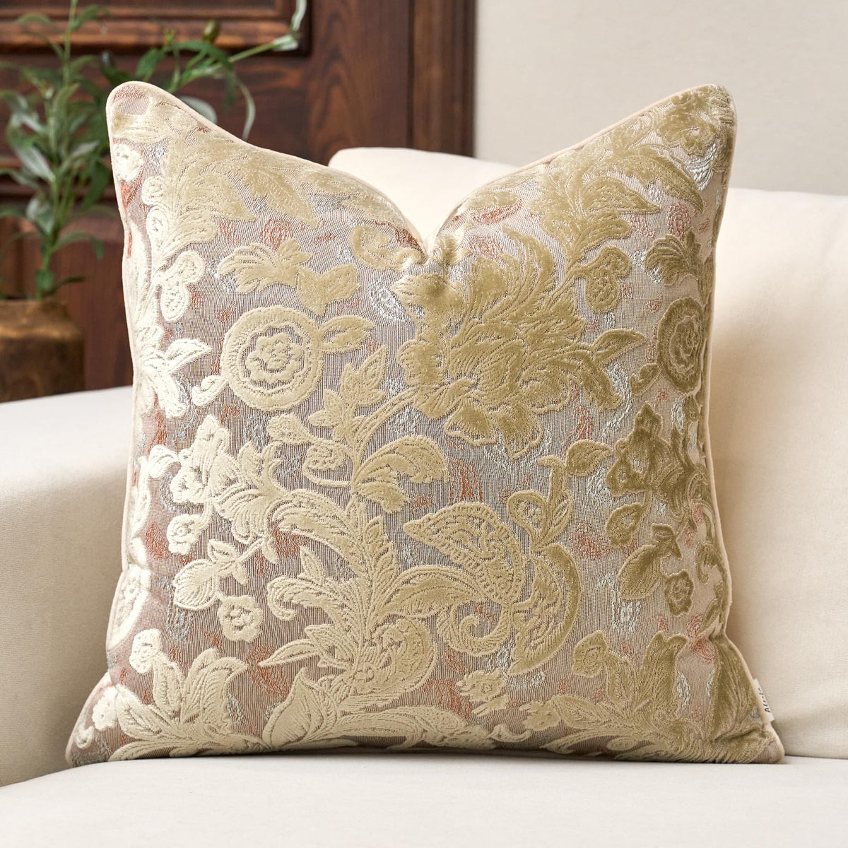 Alerfa Burgundy Neutral Floral Pillow Cover 18 x 18 Inch, Vintage Cut Velvet Square Couch Throw Pillow Cover Soft Decorative Farmhouse Accent Pillowcase for Living Room Bedroom