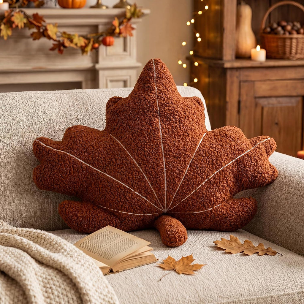 Geelin Leaf Shaped 3D Throw Pillows Plush Maple Leaf Pillow for Decorative