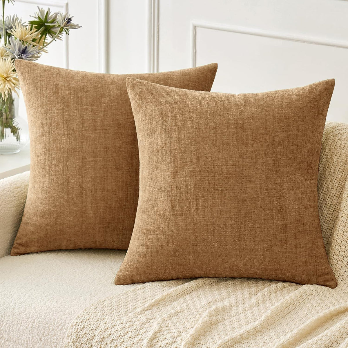 MIULEE Soft Chenille Throw Pillow Covers Green 18x18 Inch Pack of 2