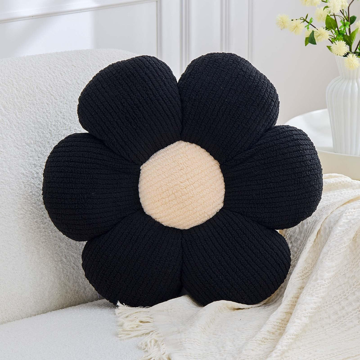 Flower Pillow Cute Flower Shaped Pillows Decorative Throw Pillows Aesthetic Home Decor Floral Daisy Cushion for Bed (Yellow, 14.9 Inch)