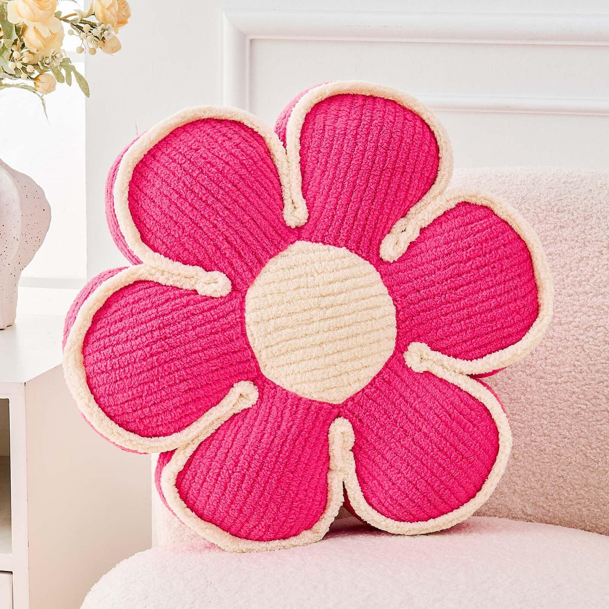 Kcvvcr Flower Pillow, Soft Shaped Floor Cushion, Decorative Throw Pillow, Seating Cushion, Plush Room Decor Pillows for Sofa Couch Bed (13.7 Inch, Ivory)