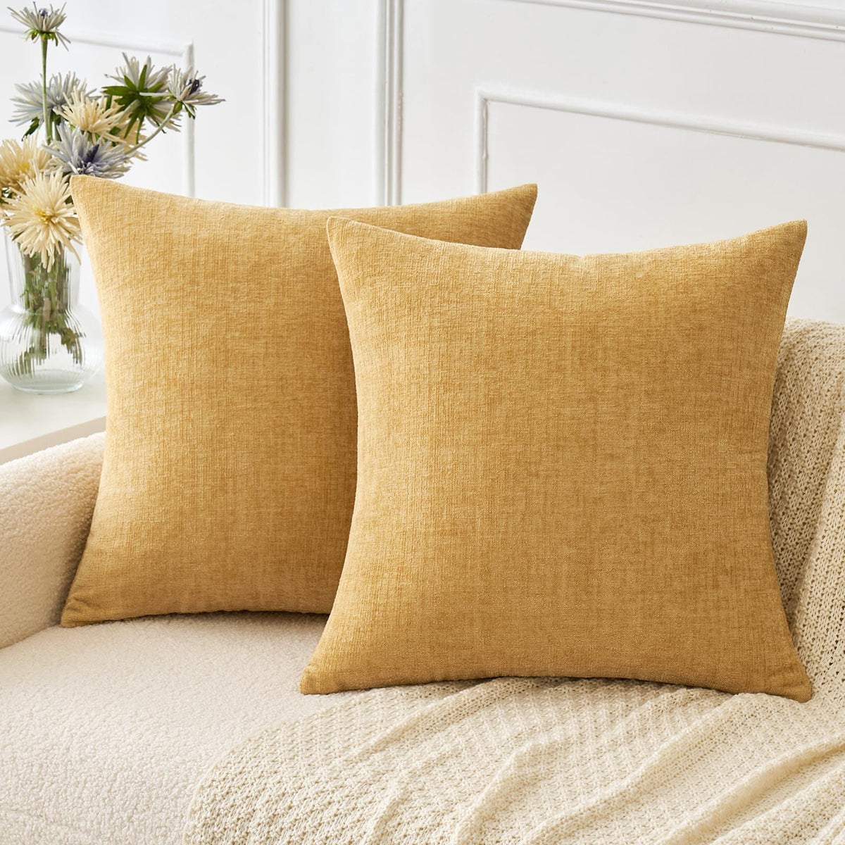 MIULEE Soft Chenille Throw Pillow Covers Green 18x18 Inch Pack of 2