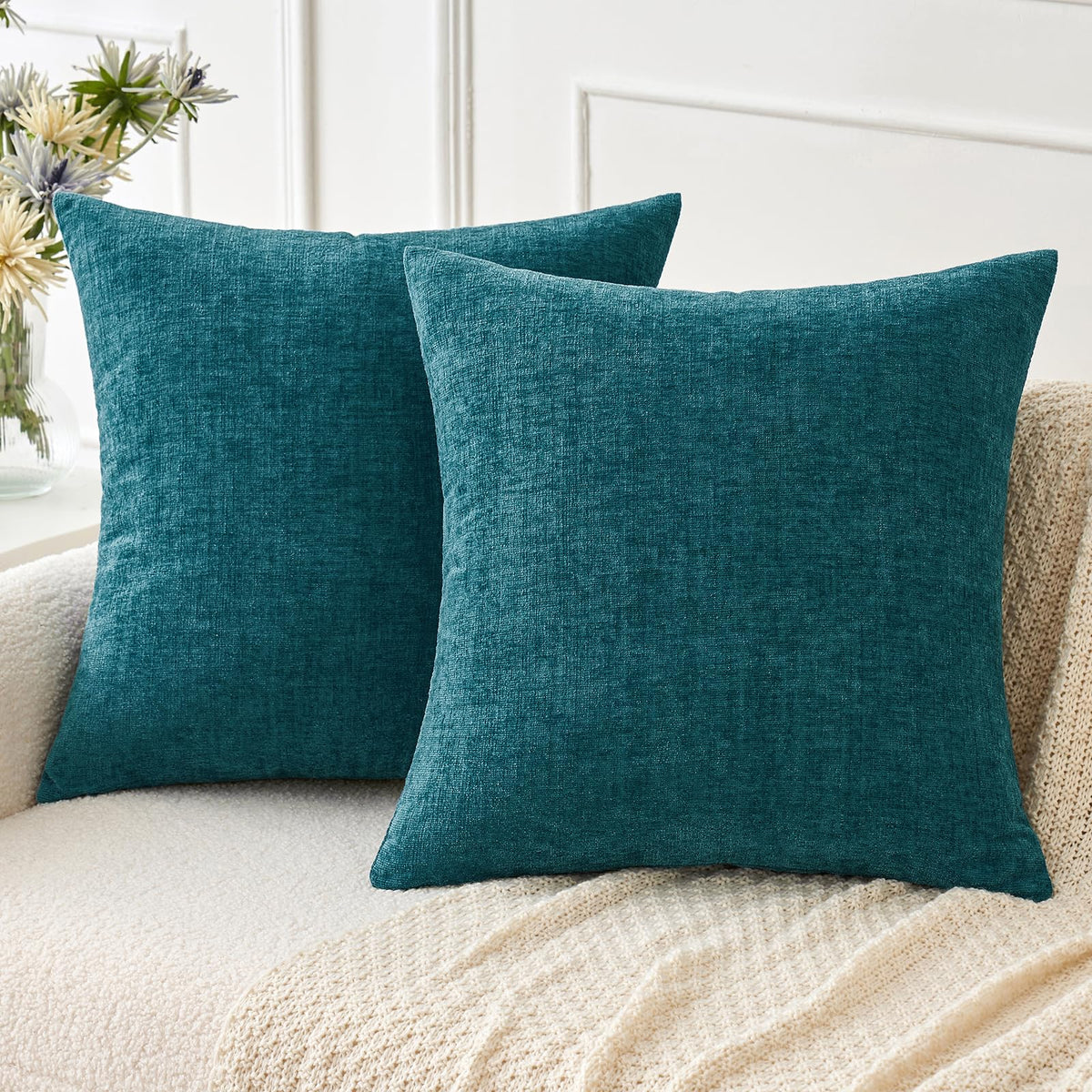 MIULEE Soft Chenille Throw Pillow Covers Green 18x18 Inch Pack of 2