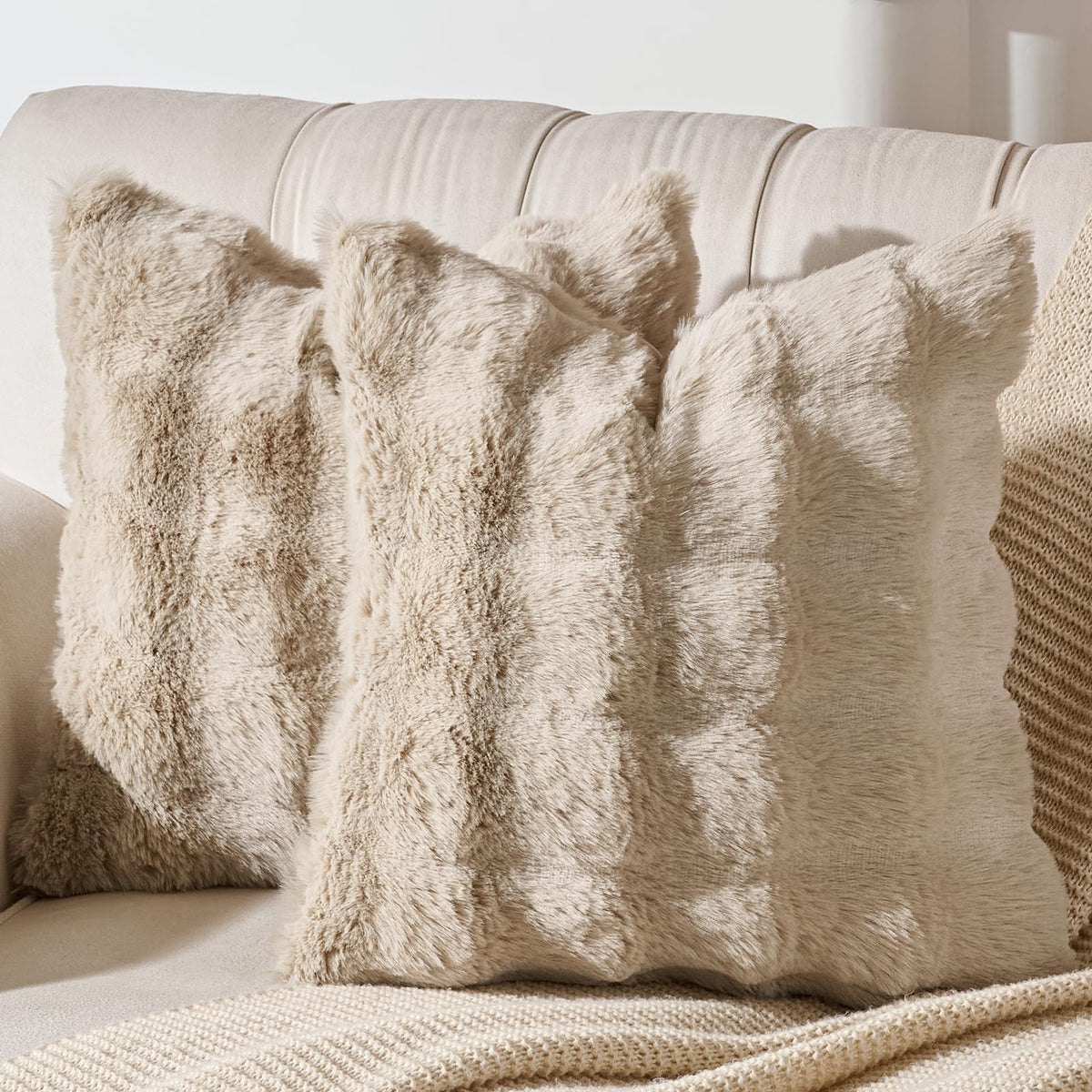 AmHoo Pack of 2 Throw Pillow Covers 3D Dense Faux Rabbit Fur Cozy Super Soft Fuzzy Set Case Cushion for Couch Sofa Bedroom 18 x 18-Inch Cream White