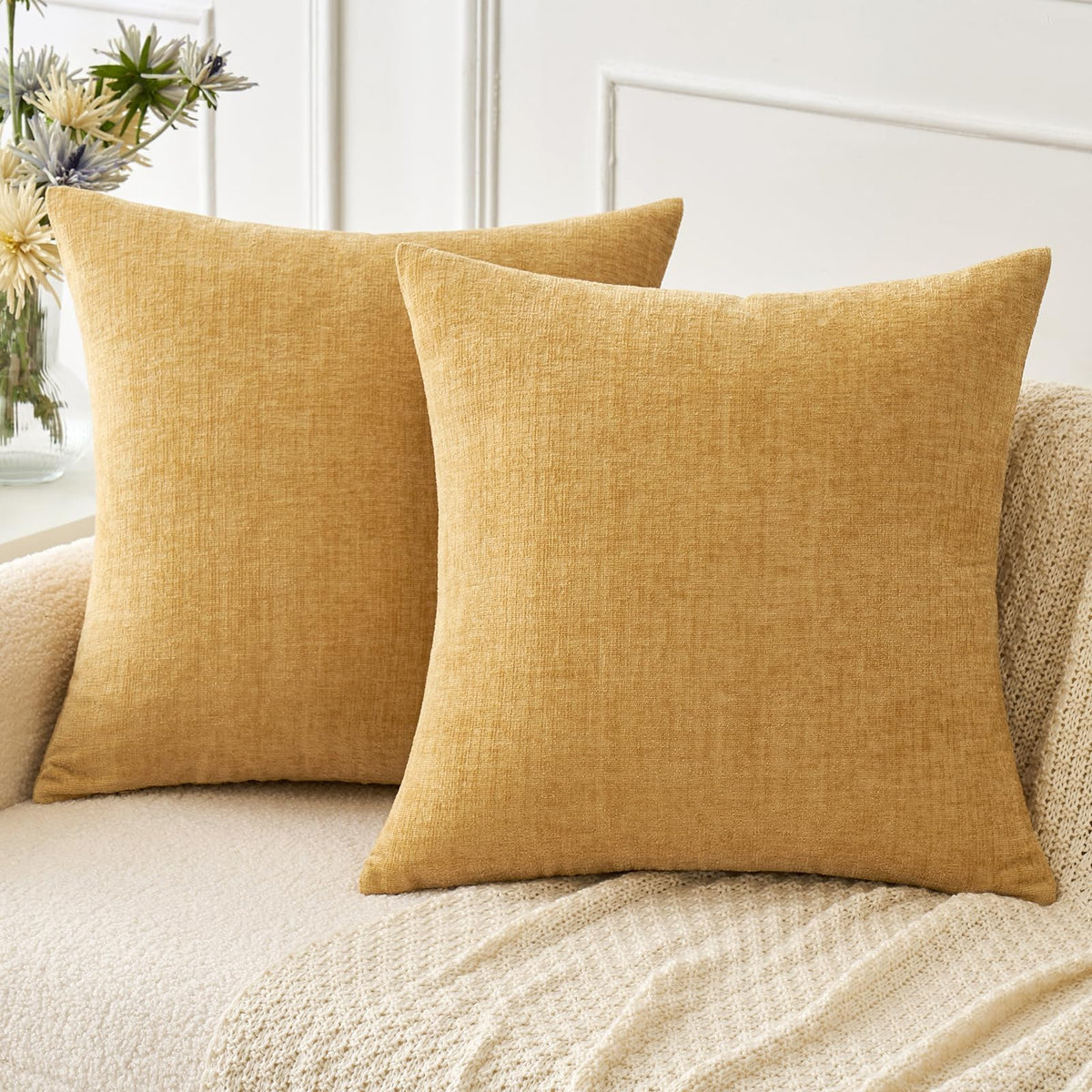 MIULEE Soft Chenille Throw Pillow Covers Green 18x18 Inch Pack of 2